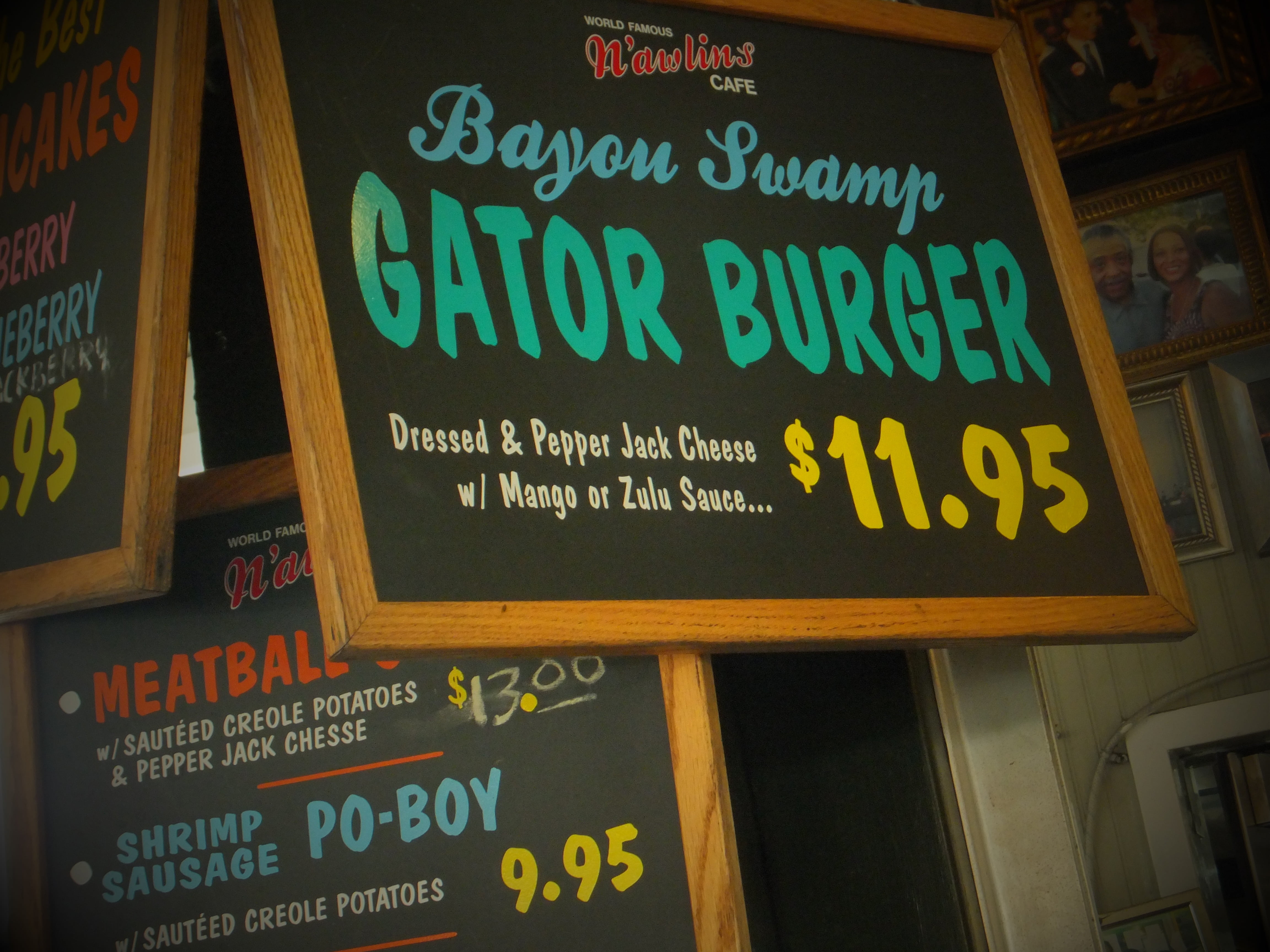 food and drink industry, alligator meat, gator, no people, buger, 4K, day, cajun food, blackboard, small business, information sign, communication, restaurant, HD Wallpaper