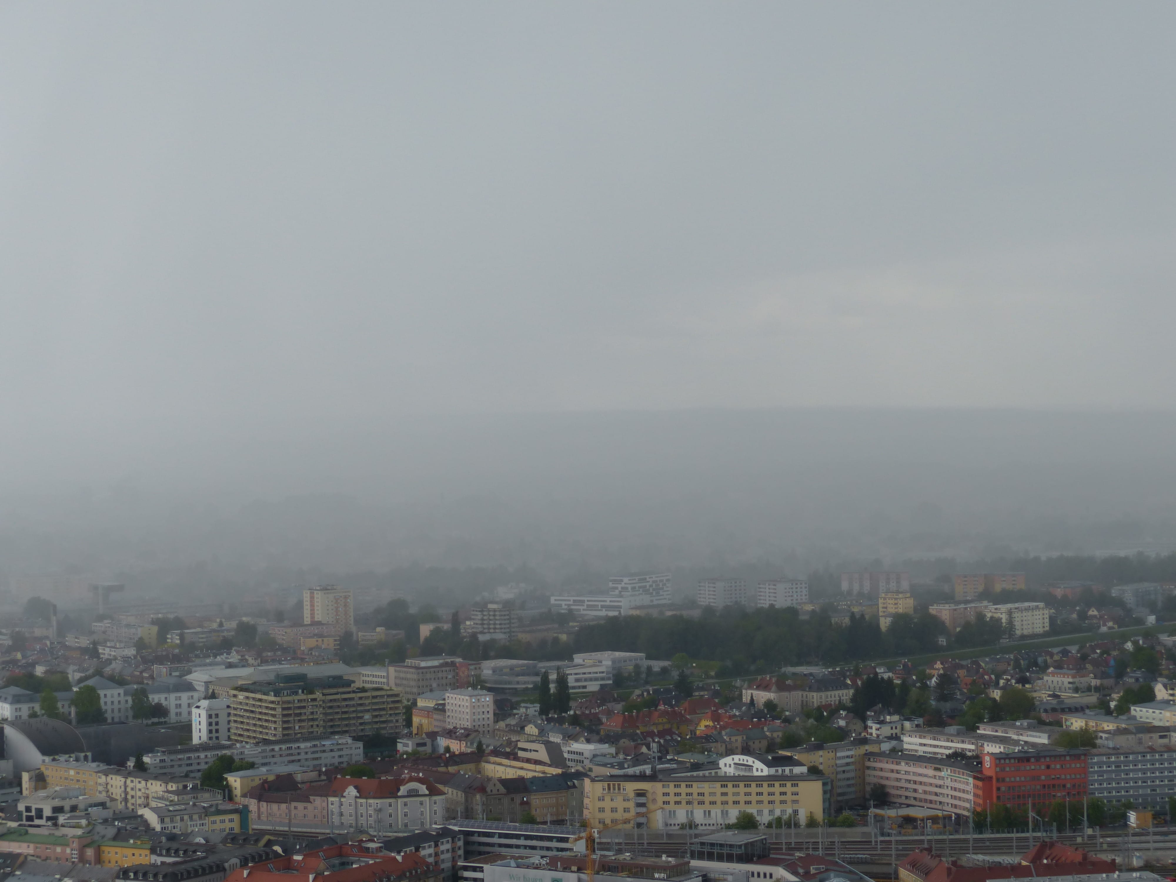 community, day, nature, smog, Rainstorm, neustadt, built structure, city, skyscraper, sky, crowd, Thunderstorm, cityscape, cloudburst, fog, environment, HD Wallpaper