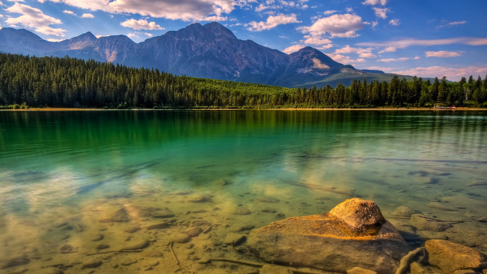 sky, water, banff, formation, forest, transparent, pine Tree, sun, nature, turquoise colored, vacations, day, purity, woodland, coast, extreme Terrain, HD Wallpaper