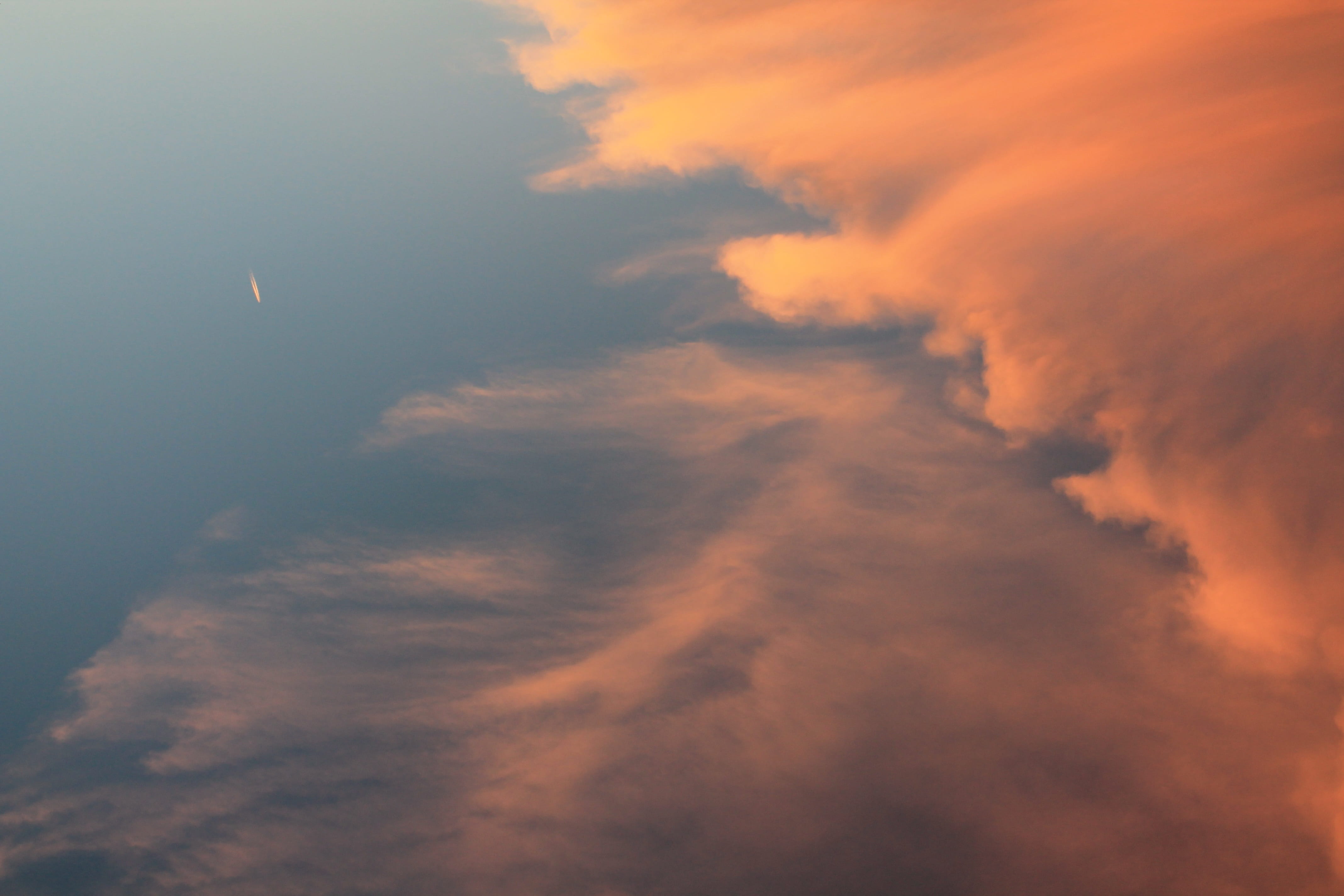 amber avalona, aircraft, clouds, cloudy, tranquil scene, 4K, sunset, albuquerque, skyscape, blue sky clouds, pink clouds, nature, blue sky, moon, cloudy sky, HD Wallpaper