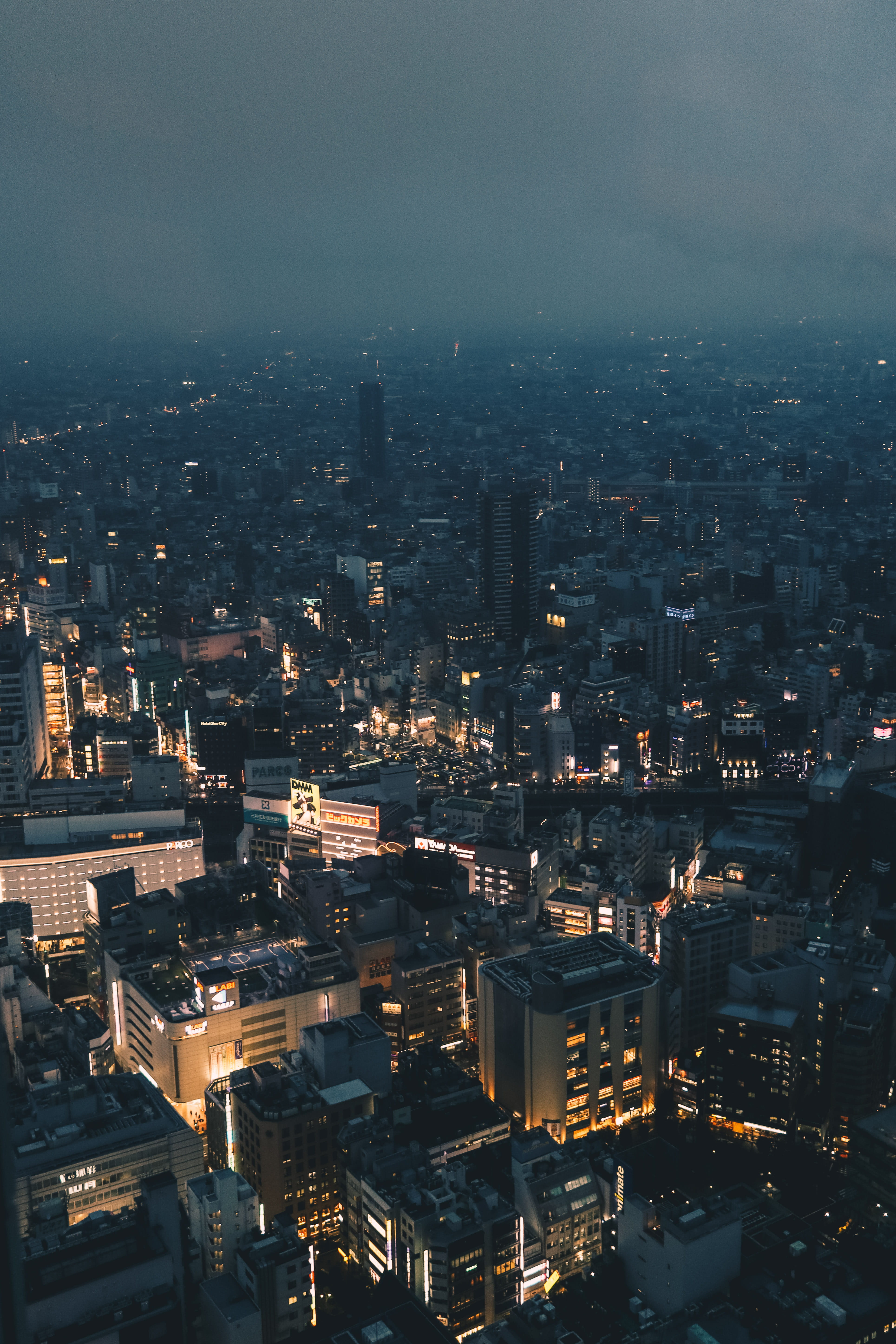 office building exterior, crowded, nature, illuminated, building exterior, aerial view, cityscape, city life, architecture, high angle view, city, residential district, Phone HD Wallpaper