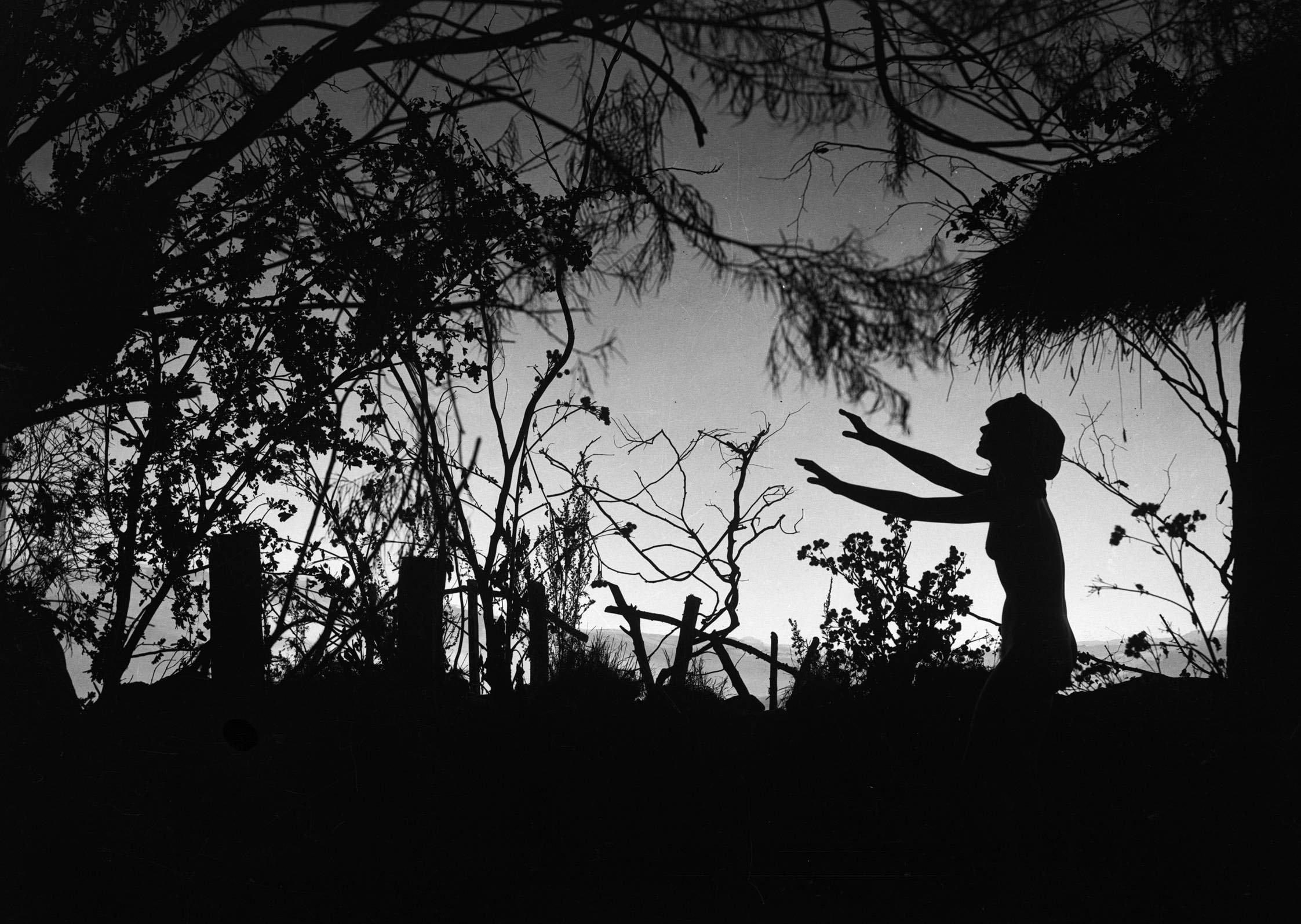 dark, children, night, phone, child, 1080P, fantasy, girl, mood, HD Wallpaper