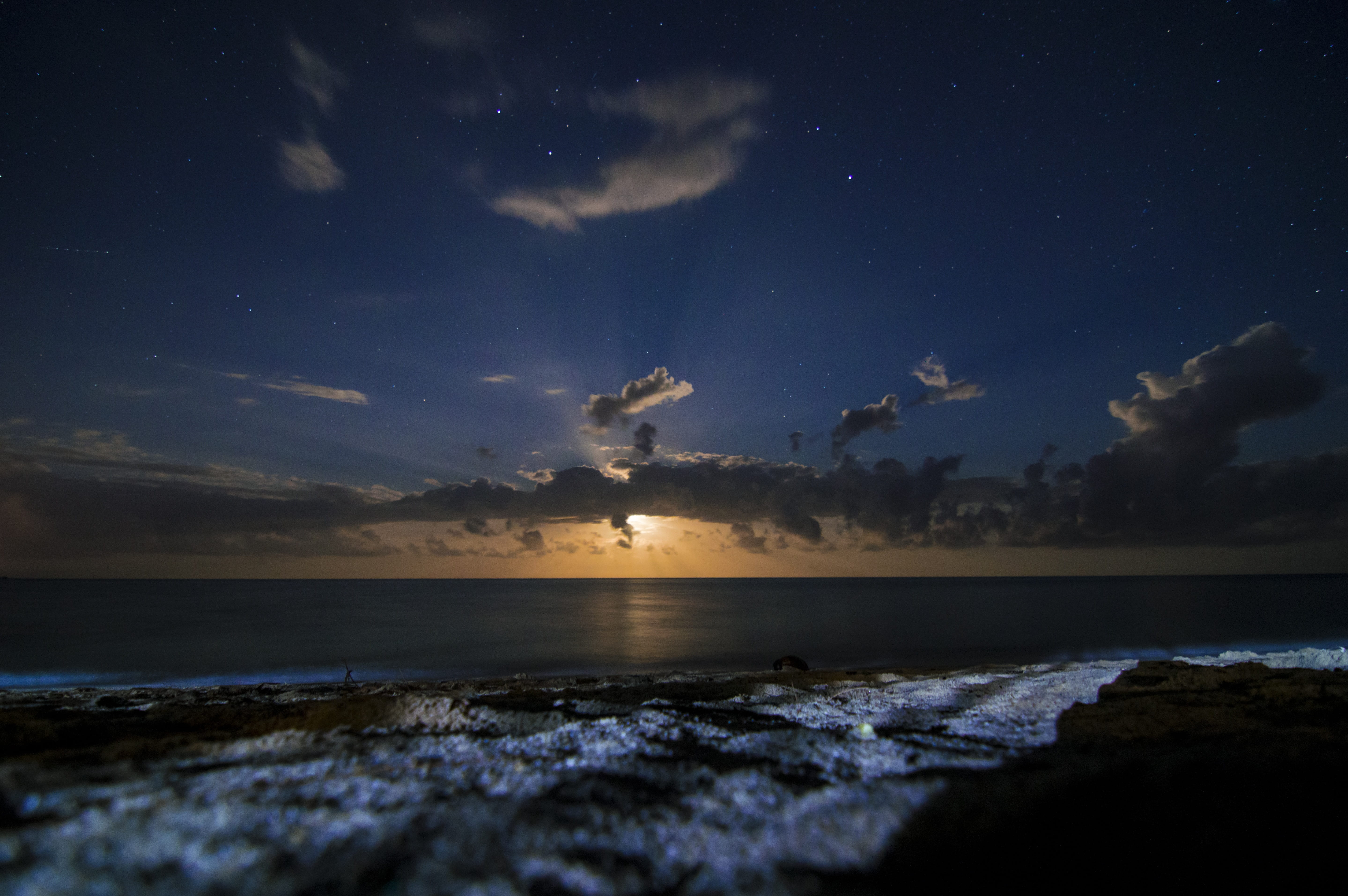 horizon, eternity, mood, seaside, astronomy, beach, tranquil scene, horizon over water, nature, reflection, beauty in nature, cloud - sky, scenics - nature, HD Wallpaper