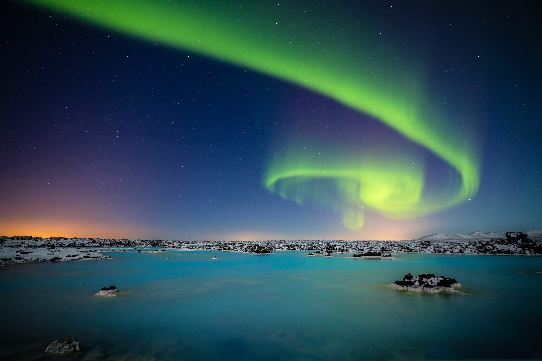 1080P, sea, natural phenomenon, sky, water, scenics - nature, tranquil scene, space, star - space, nature, aurora polaris, dramatic sky, green color, landscape, HD Wallpaper