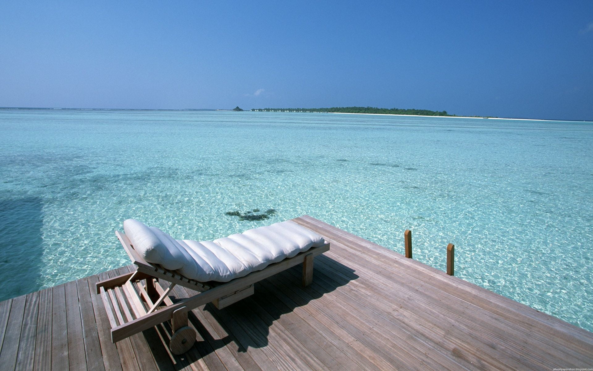 beach, turquoise Colored, hotel, transparent, white, vacations, island, scenics, pier, tranquility, clear sky, beauty In Nature, absence, table, water, HD Wallpaper