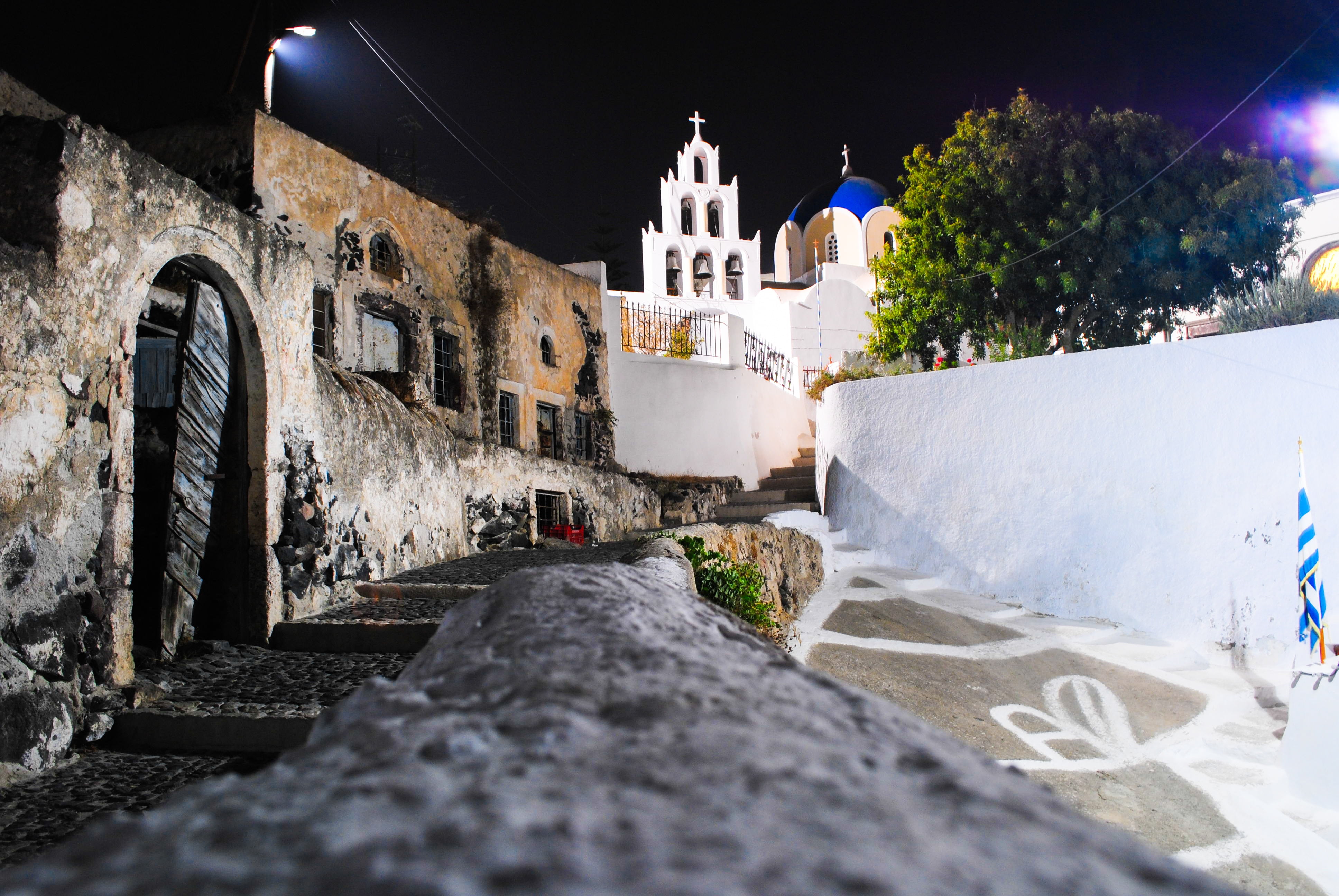 aegean, oia, vacation, landscape, 4K, house, alley, thira, european, architecture, building exterior, mediterranean, building, spirituality, tourism, landmark, HD Wallpaper