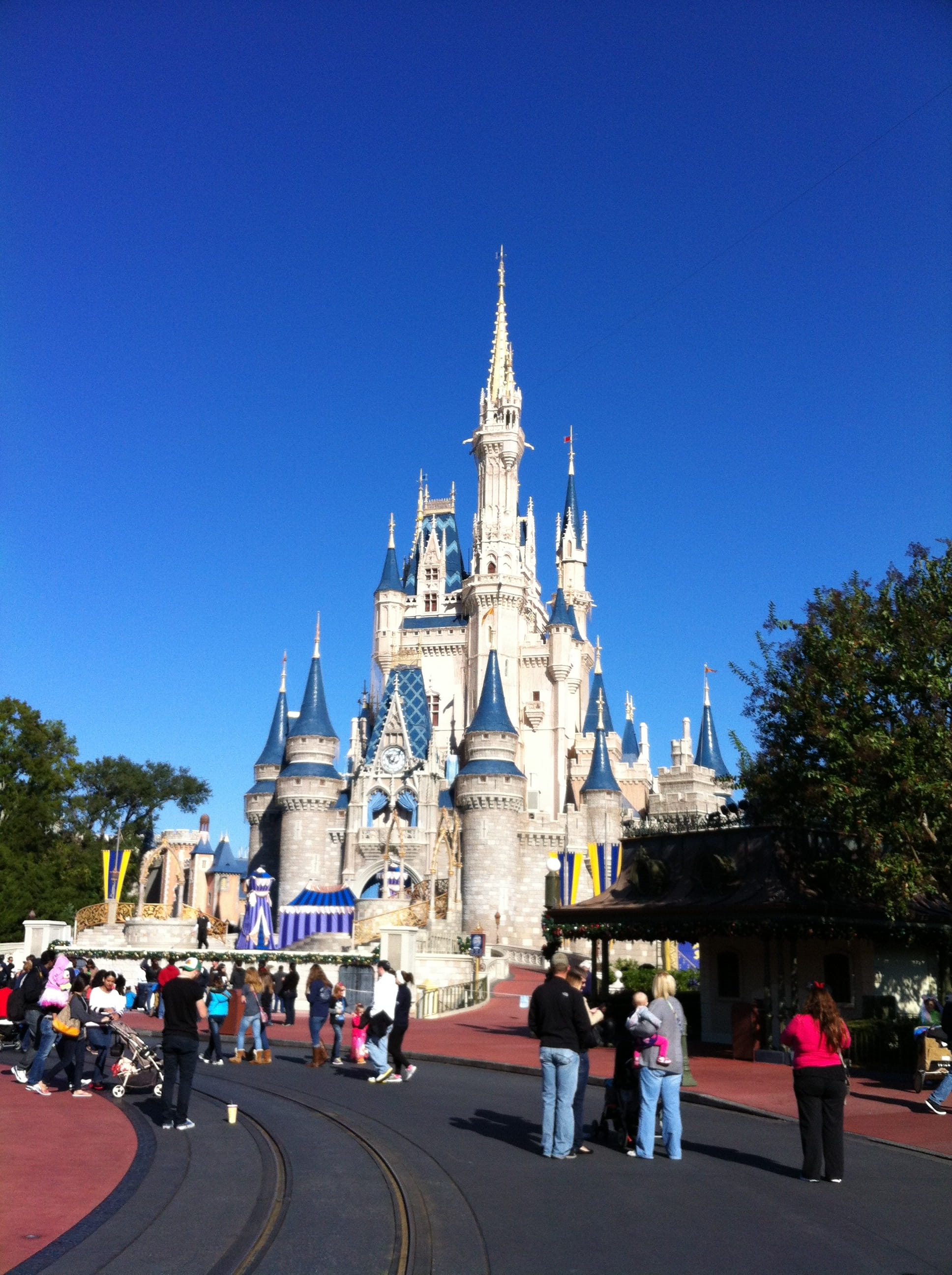 urban Scene, religion, real people, CinderellaS Castle, vacation, large group of people, spirituality, place of worship, travel Destinations, entertainment, Phone HD Wallpaper