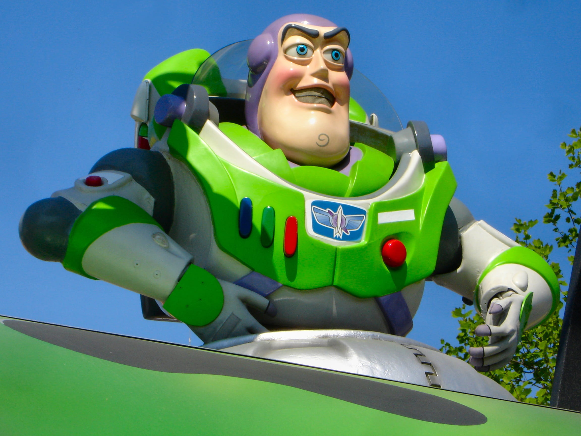 toys, low angle view, paris, outdoors, people, arts culture and entertainment, disneyland, sunlight, buzz lightyear, sport, front view, male likeness, Disneyland Paris, HD Wallpaper