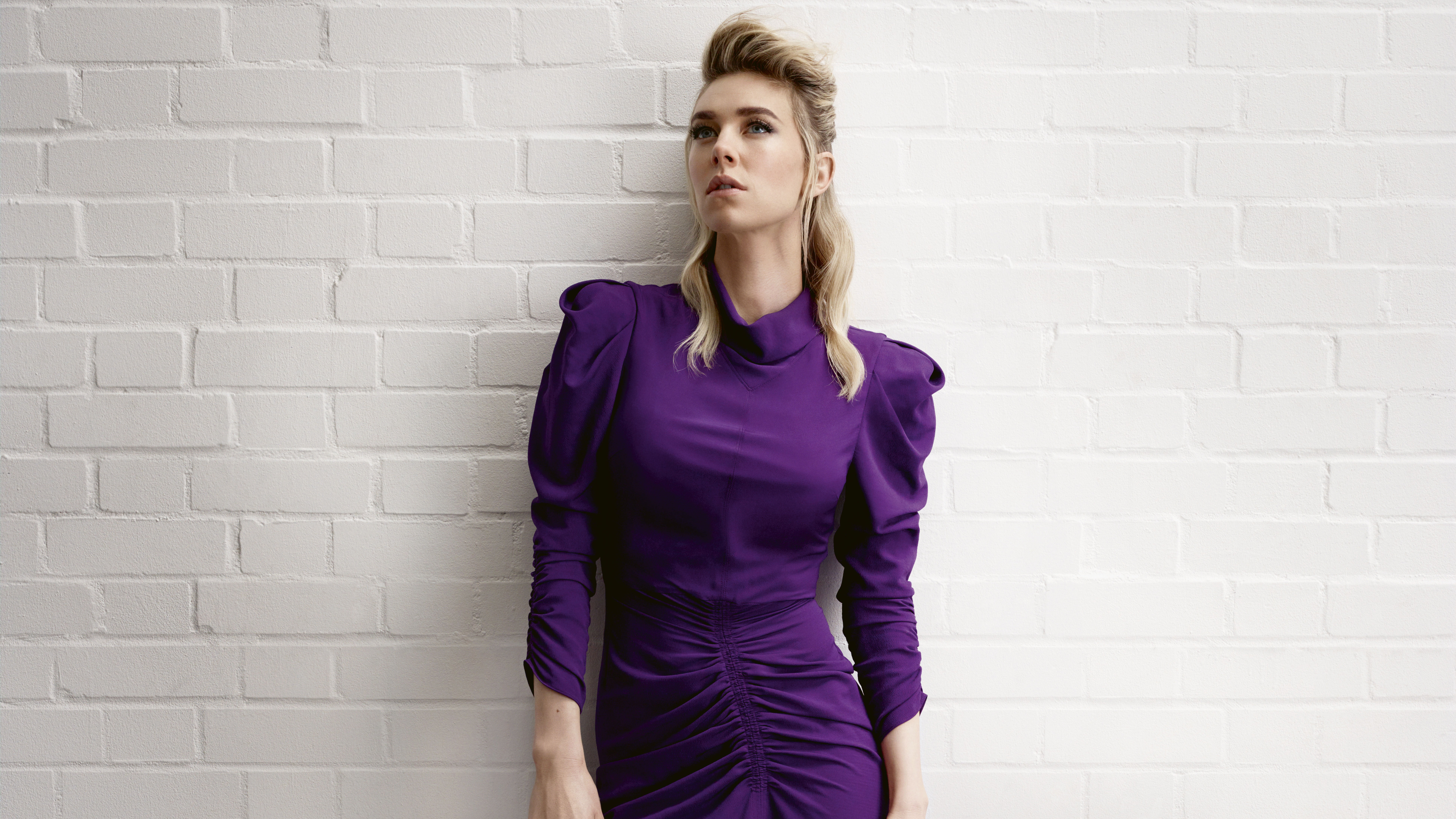 Blue Eyes, 8K, English, Vanessa Kirby, Actresses, Actress, Blonde, Purple Dress, HD Wallpaper