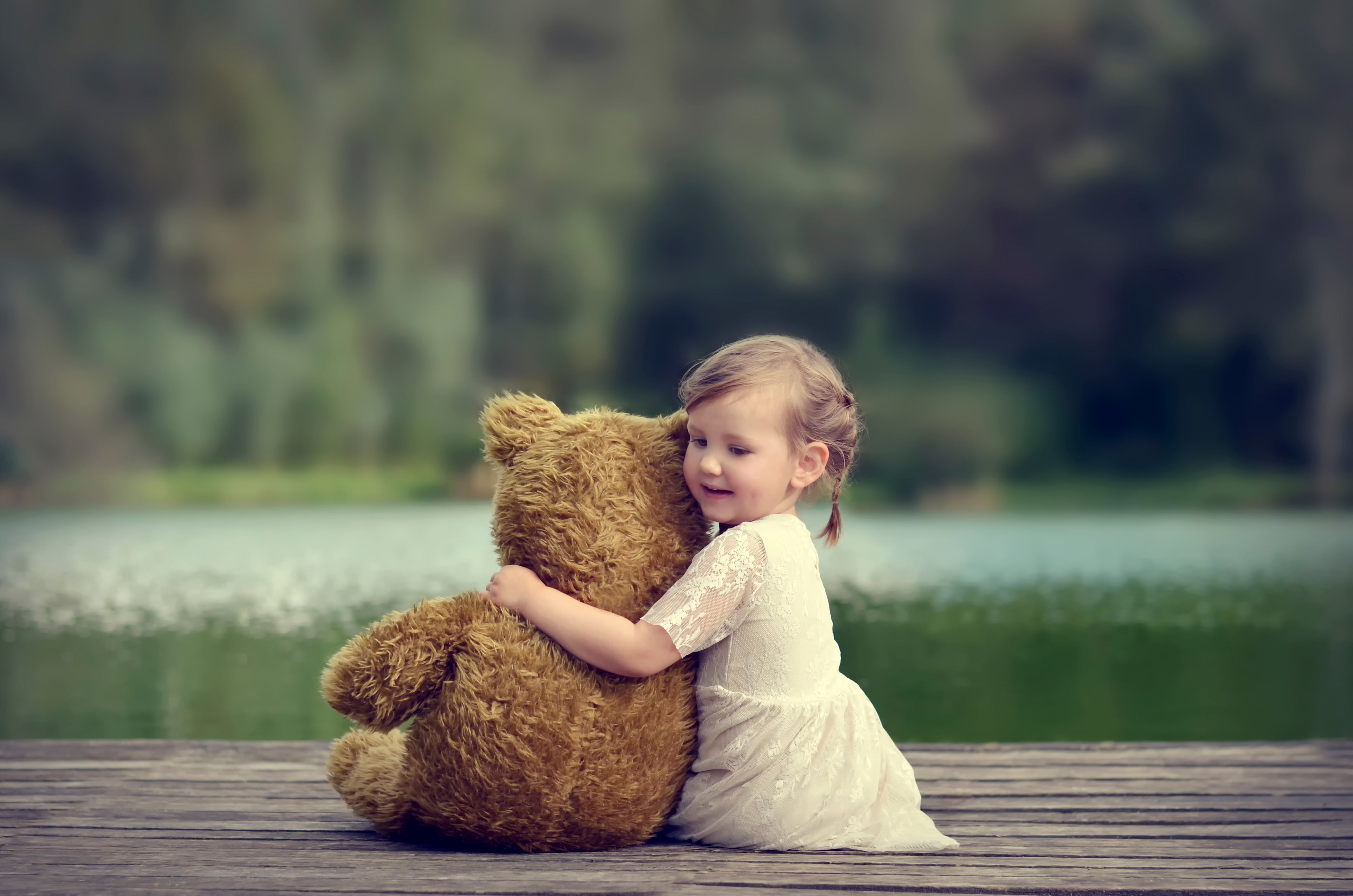 sitting, bear, beautiful, caucasian Ethnicity, baby, love, relaxation, day, nature, river, summer, park - Man Made Space, smiling, one Person, joy, real people, HD Wallpaper