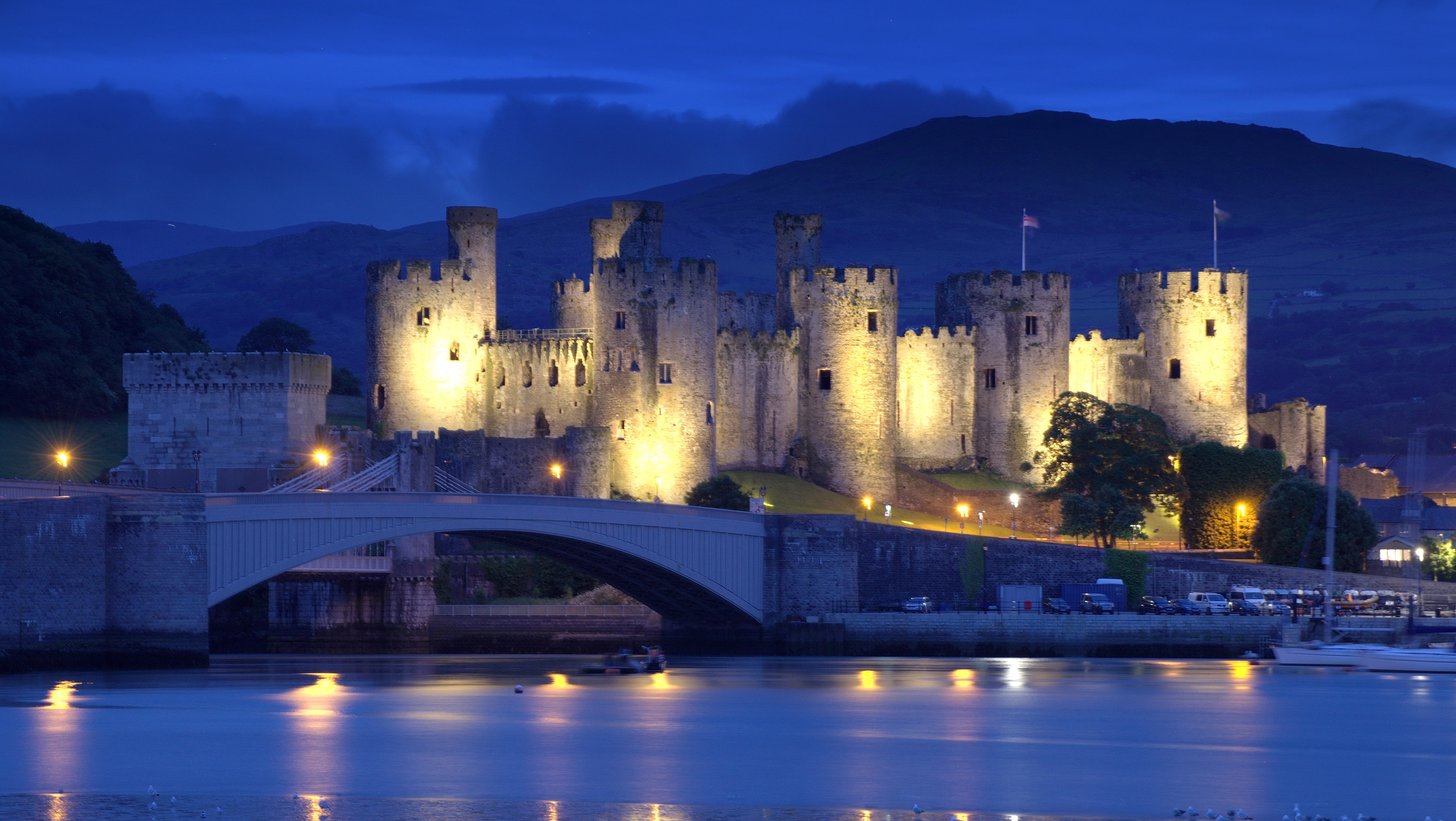 England, North Wales, lights, 2K, castle, Conwy Castle, fortress, mountains, river, bridge, night, HD Wallpaper