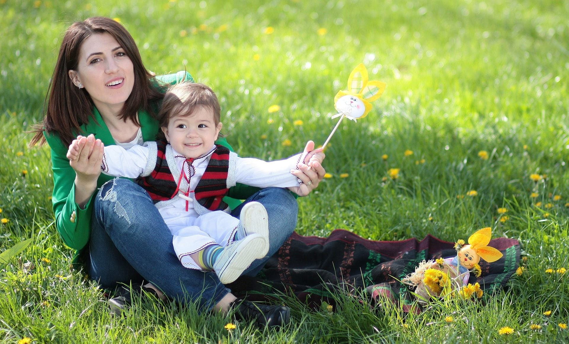 child, women, nature, mother, plant, family with one child, caption, love, outdoors, daughter, parent, kid, portrait, females, grass, flowering plant, positive emotion, HD Wallpaper