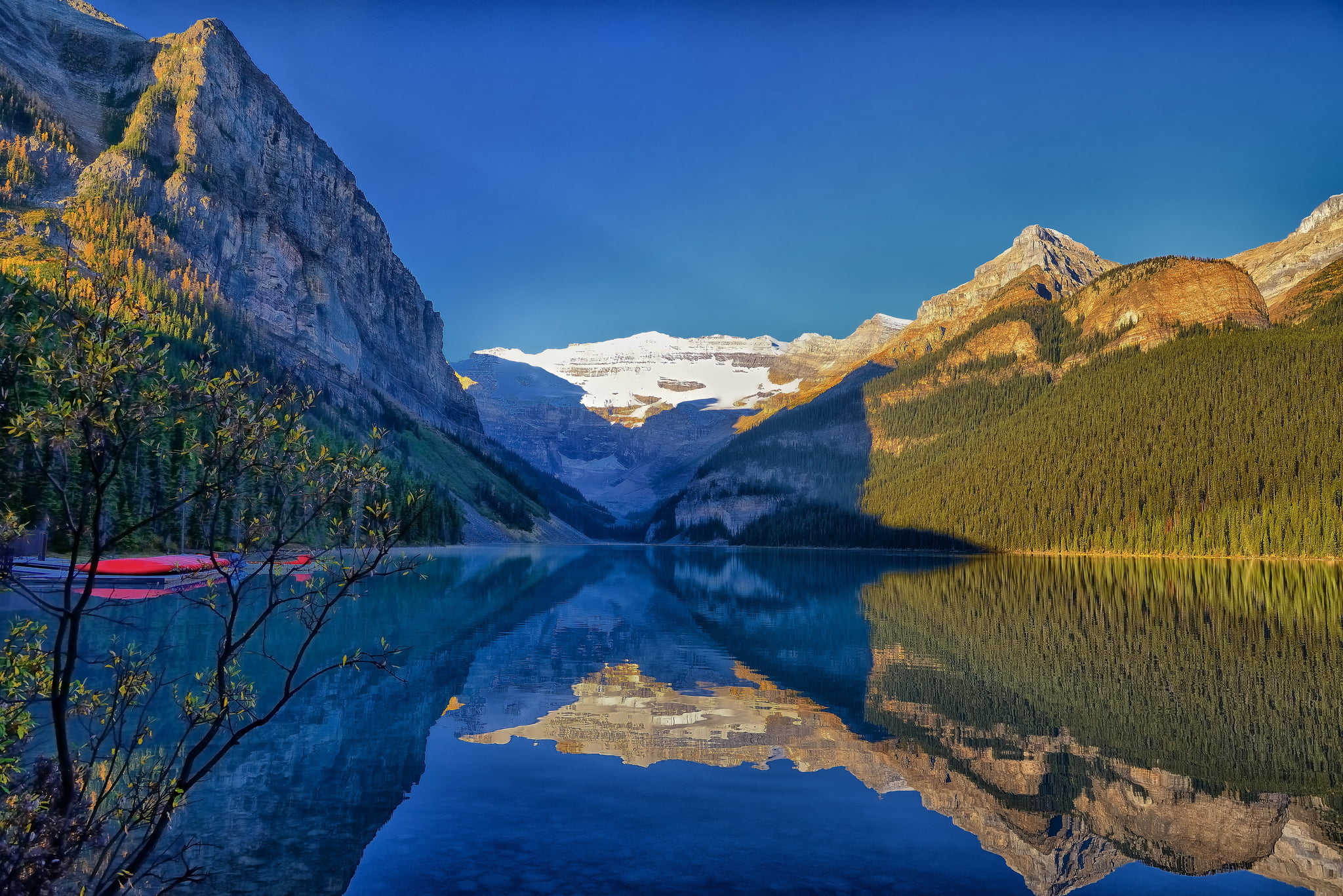 waterfront, Canada, lake, water, Albert, tree, reflection, tranquil scene, park, 1080P, sky, beauty in nature, mountain, mountains, outdoors, Banff National Park, HD Wallpaper