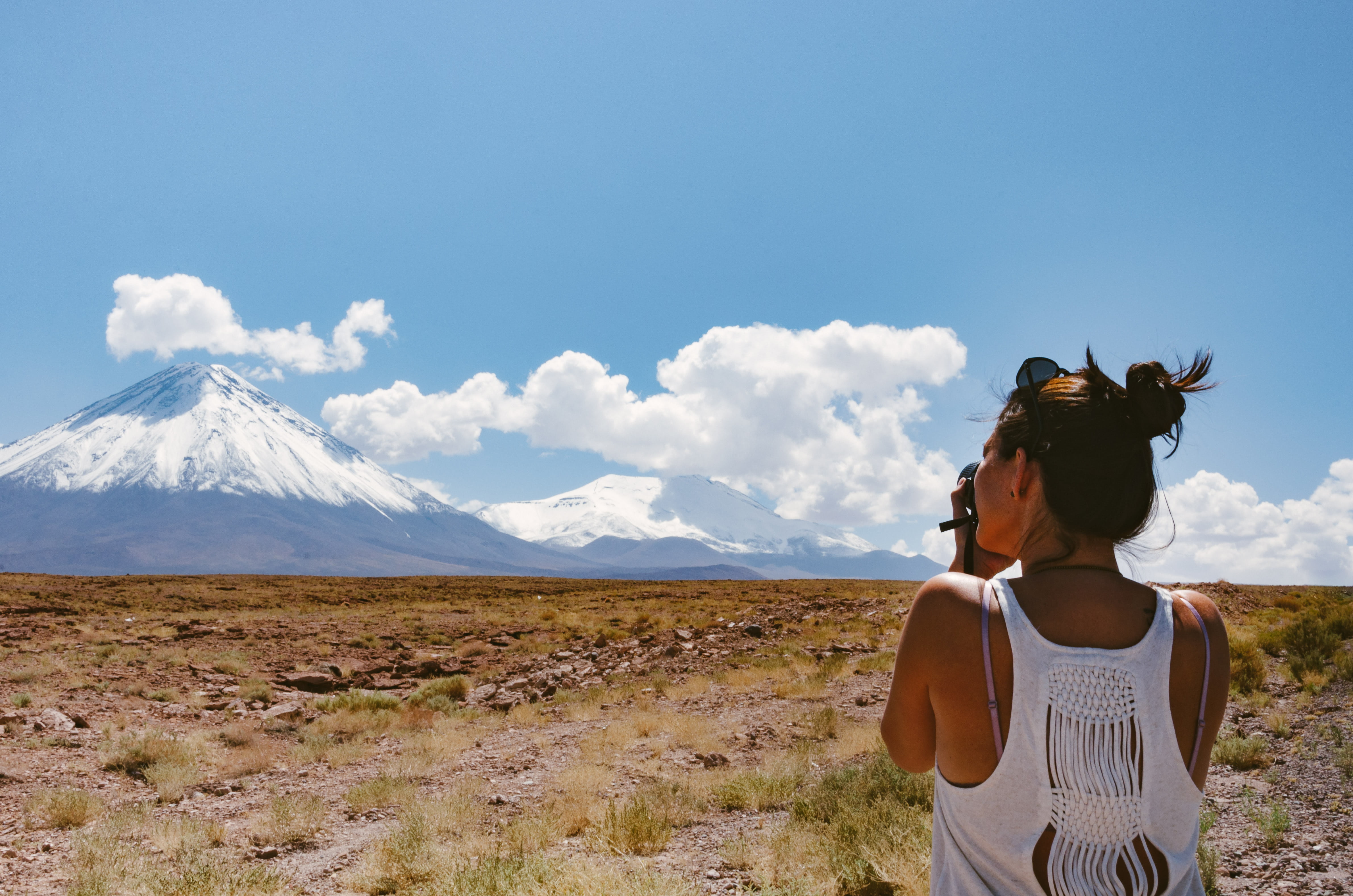 young adult, mountain peak, photograph, volcano, girl, scenics - nature, person, standing, lifestyles, 4K, foggy, leisure activity, one person, sky, day, HD Wallpaper