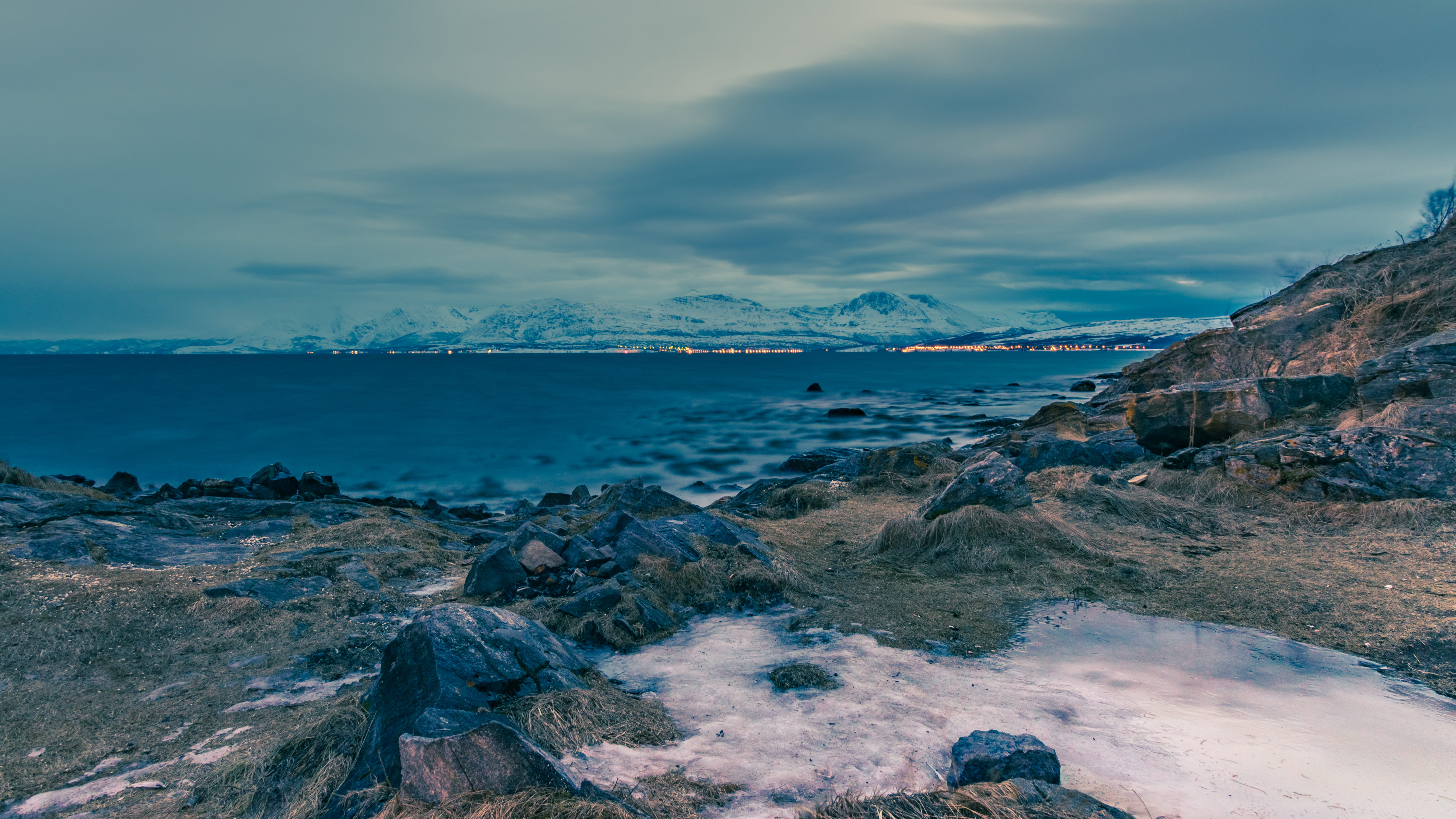 rocks, rocky coastline, tranquil scene, tromso, lapse, rock - object, tower, solid, promontory, splashing, time, norway, photography, sky, building, frozen, HD Wallpaper