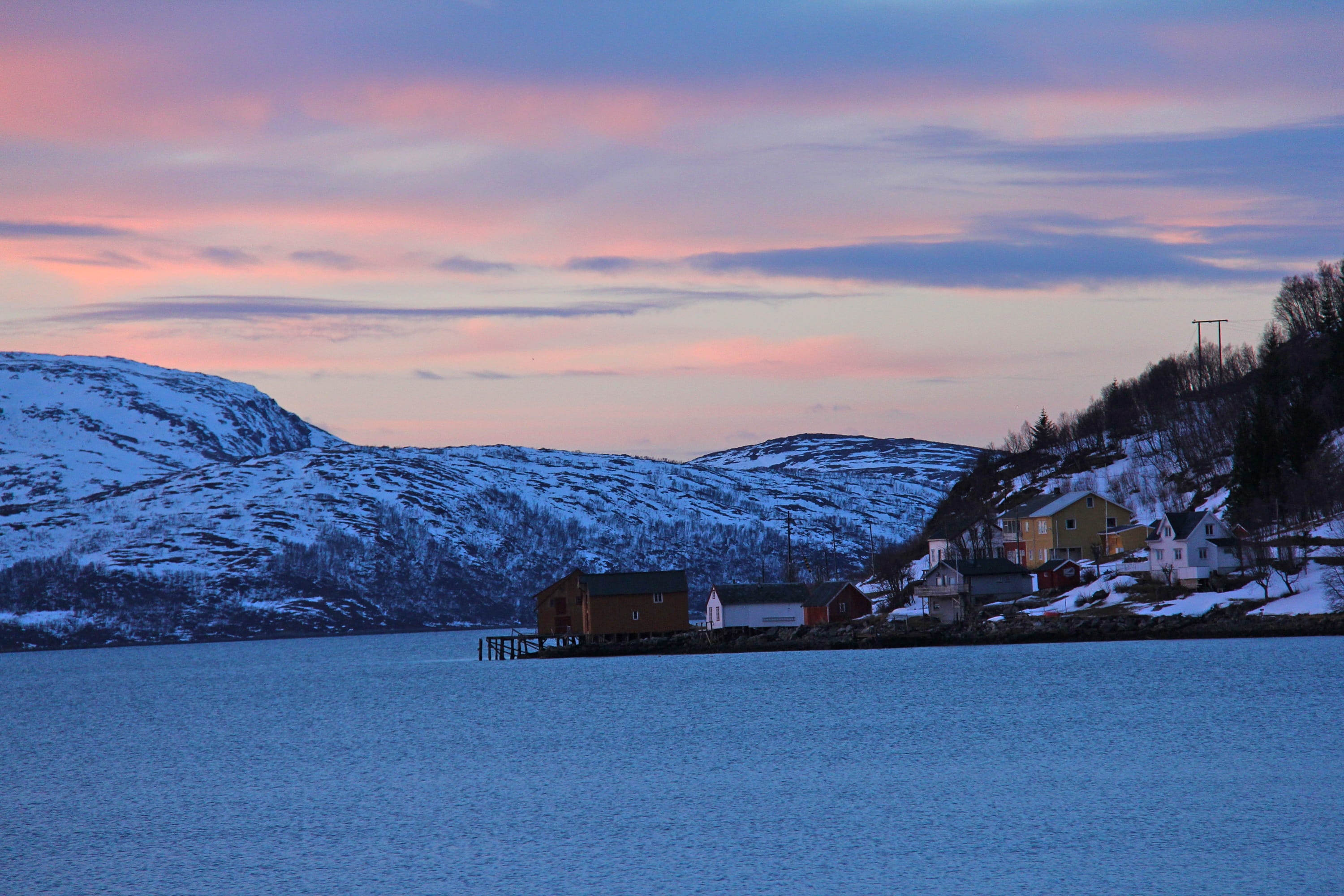 scandinavia, beauty in nature, sea, tromso, snowcapped mountain, architecture, amazing, Red, 2K, residential district, building, Sunset, cold temperature, HD Wallpaper