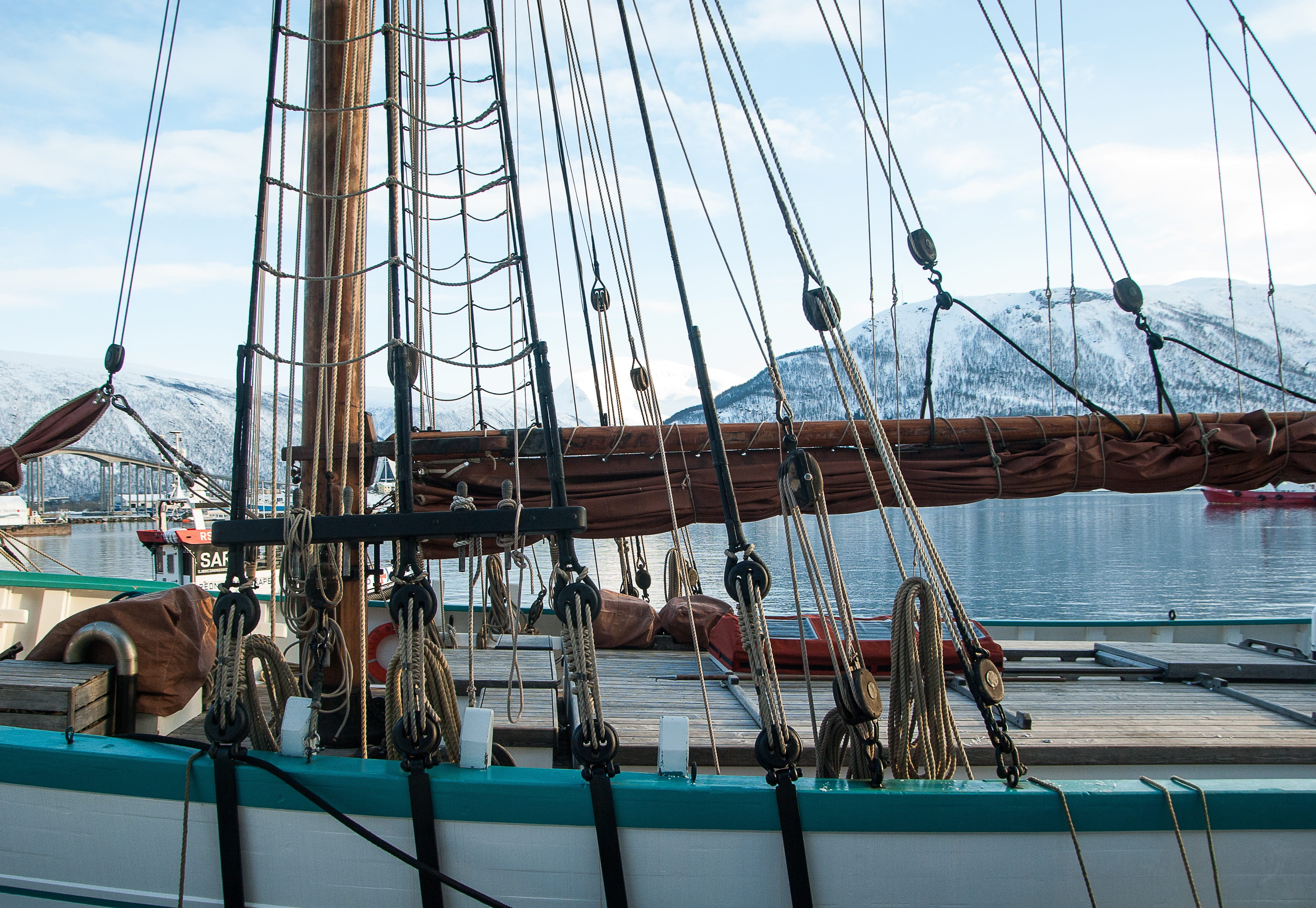 mast, no people, transportation, norway, day, sea, nautical vessel, 2K, travel, pole, cloud - sky, sailing, sky, port, rigging, tromso, rope, water, sailboat, HD Wallpaper