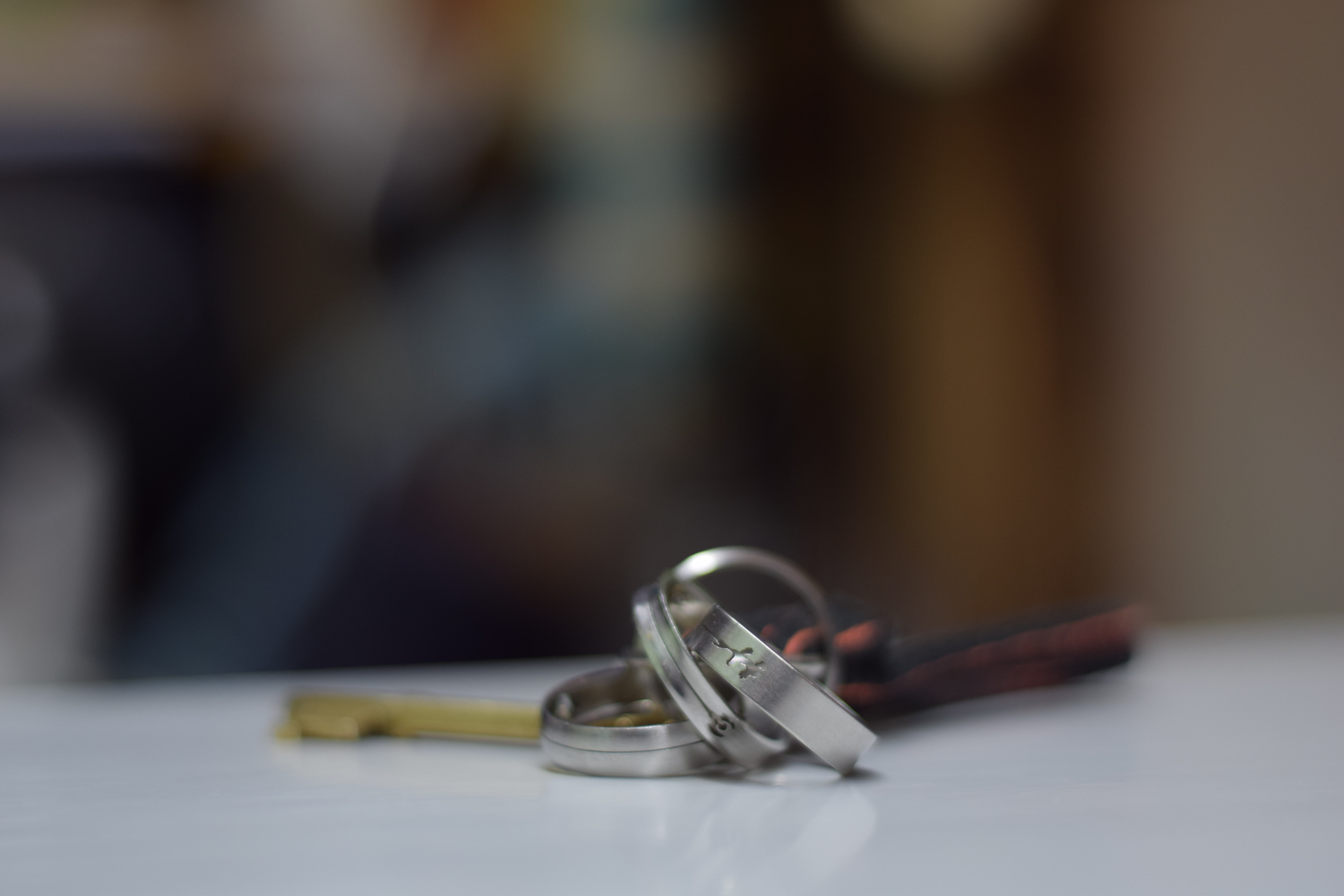 selective focus, close-up, key ring, emotion, sign, no people, connection, day, still life, safety, communication, indoors, musical instrument, wood - material, HD Wallpaper