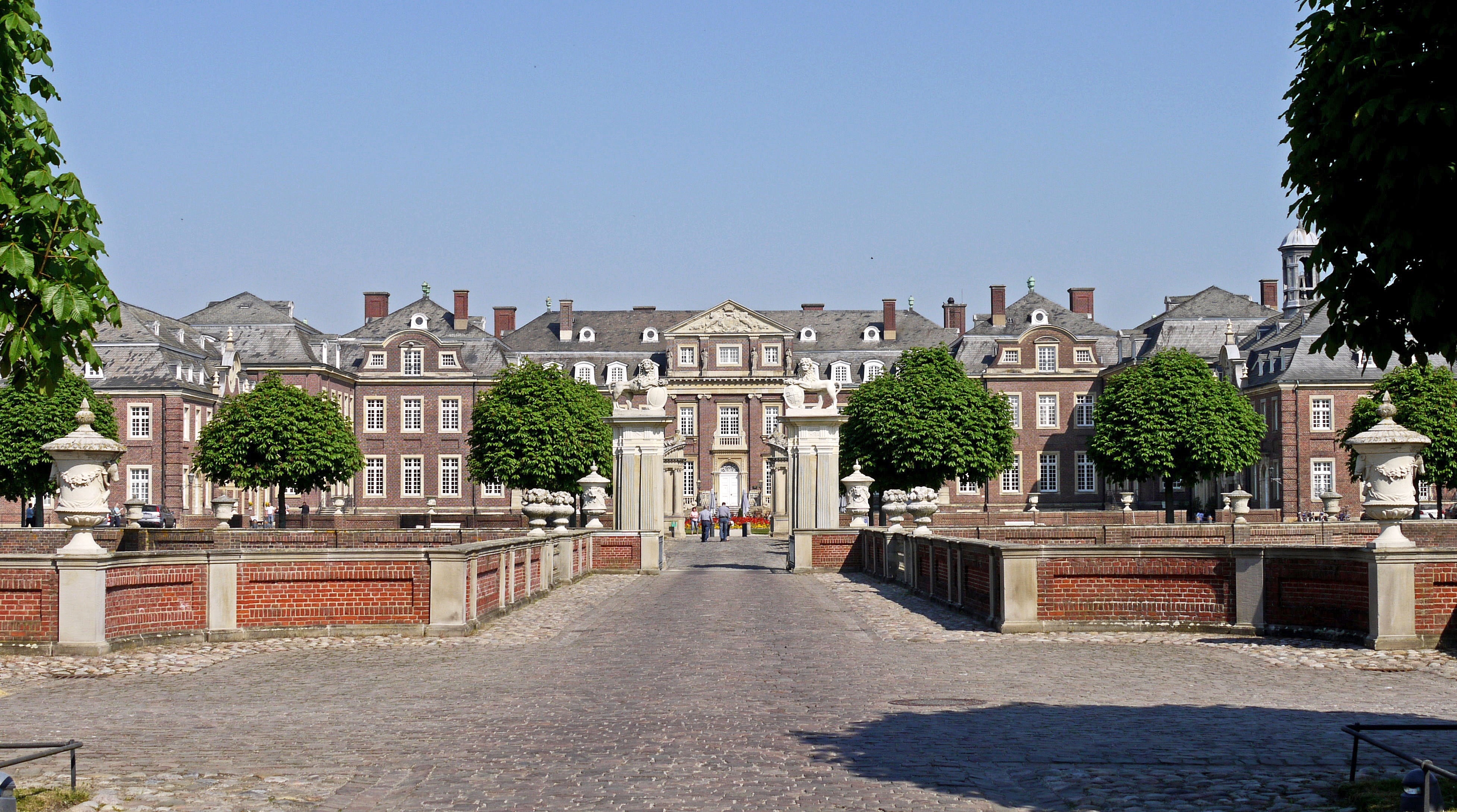 masonry, main entrance, schloss nordkirchen, architectural column, residential district, input, facade, steles, day, history, no people, münsterland, westfalen, HD Wallpaper