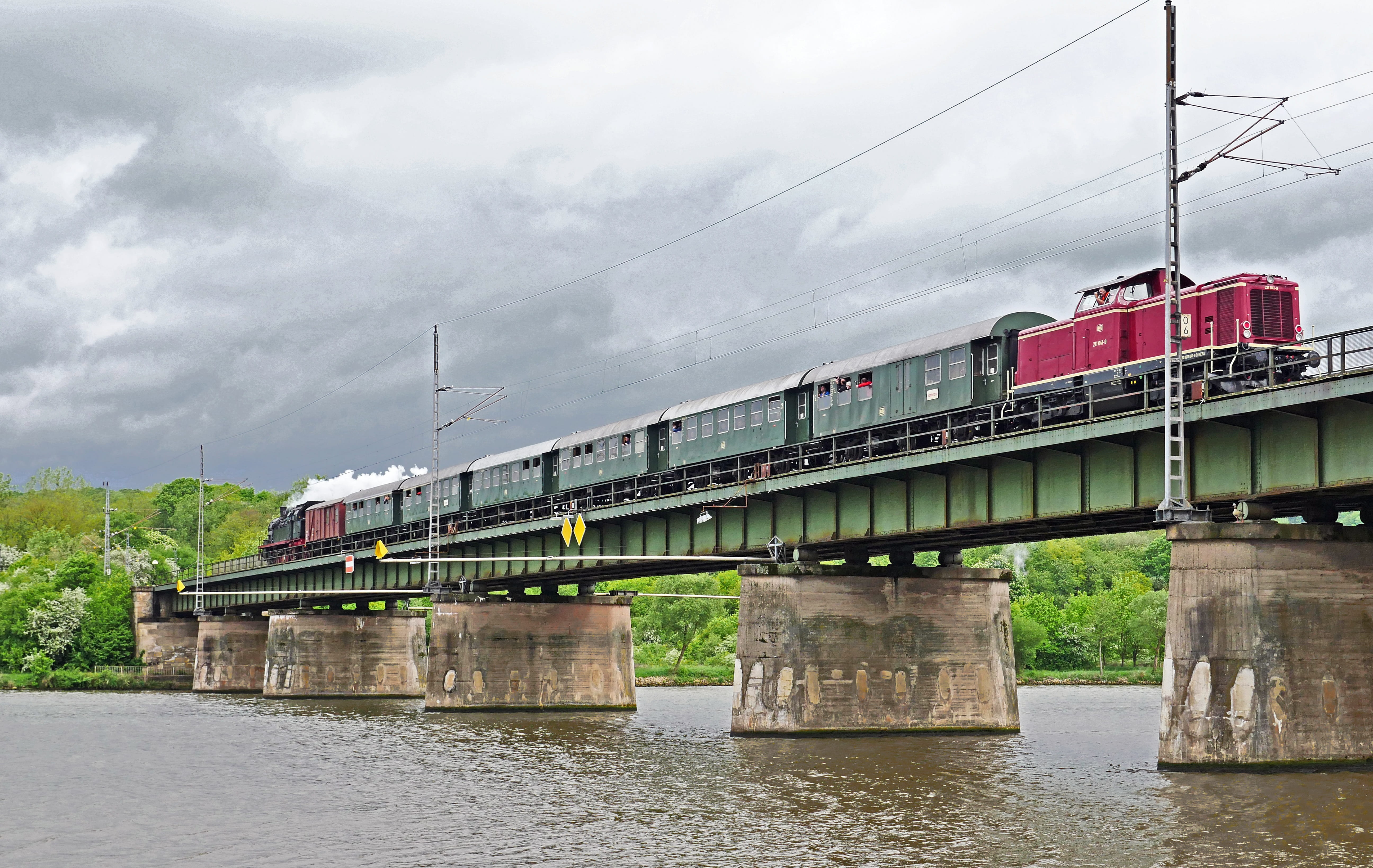 double-covering, three-axle, water, rail transportation, the steam spectacle in 2018, built structure, replenishment, sky, br78, 3yg, architecture, connection, HD Wallpaper