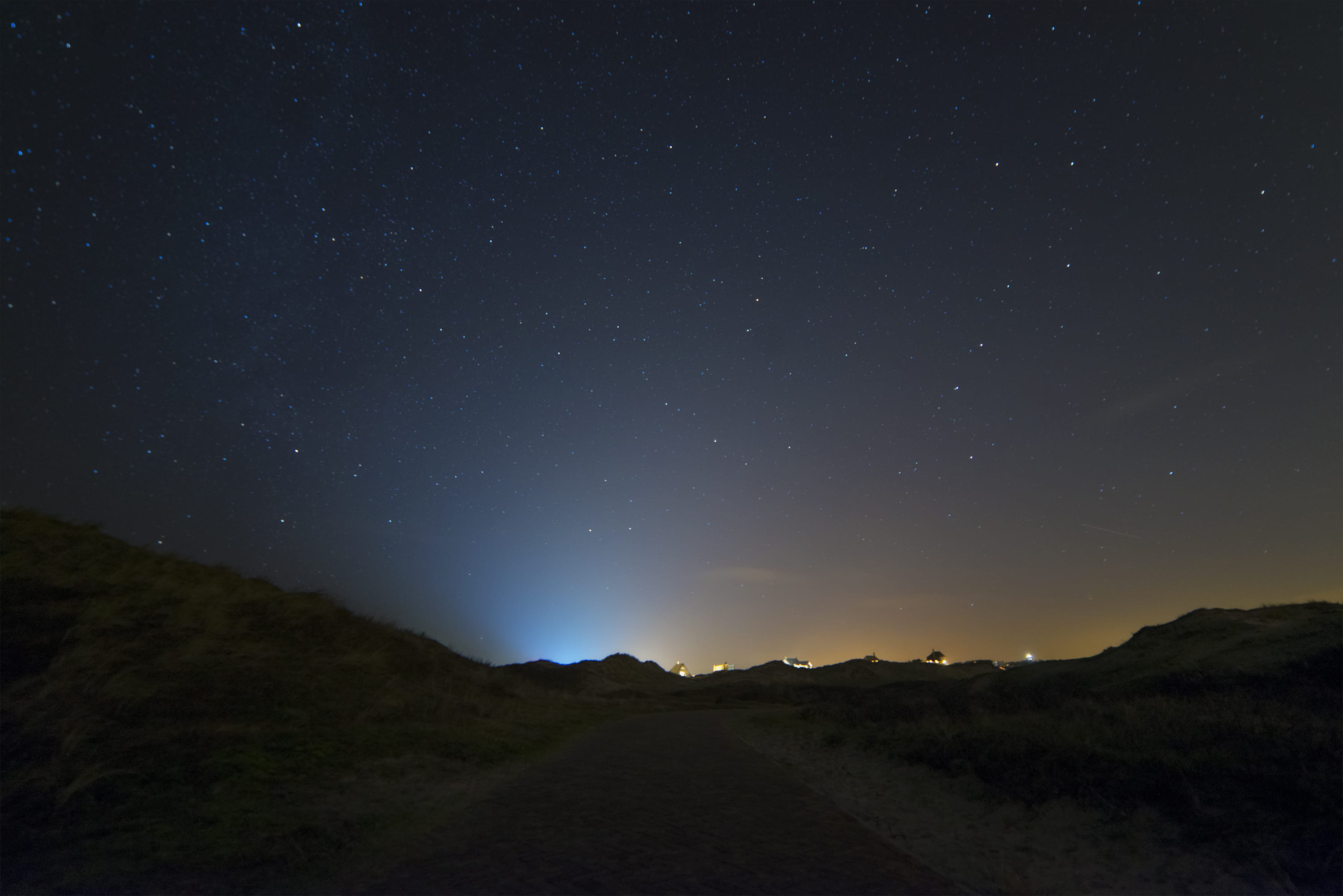 stars, night, astronomy, direction, environment, idyllic, star - space, mountain, beauty in nature, nature, no people, tranquility, bergen aan zee, starry night, HD Wallpaper