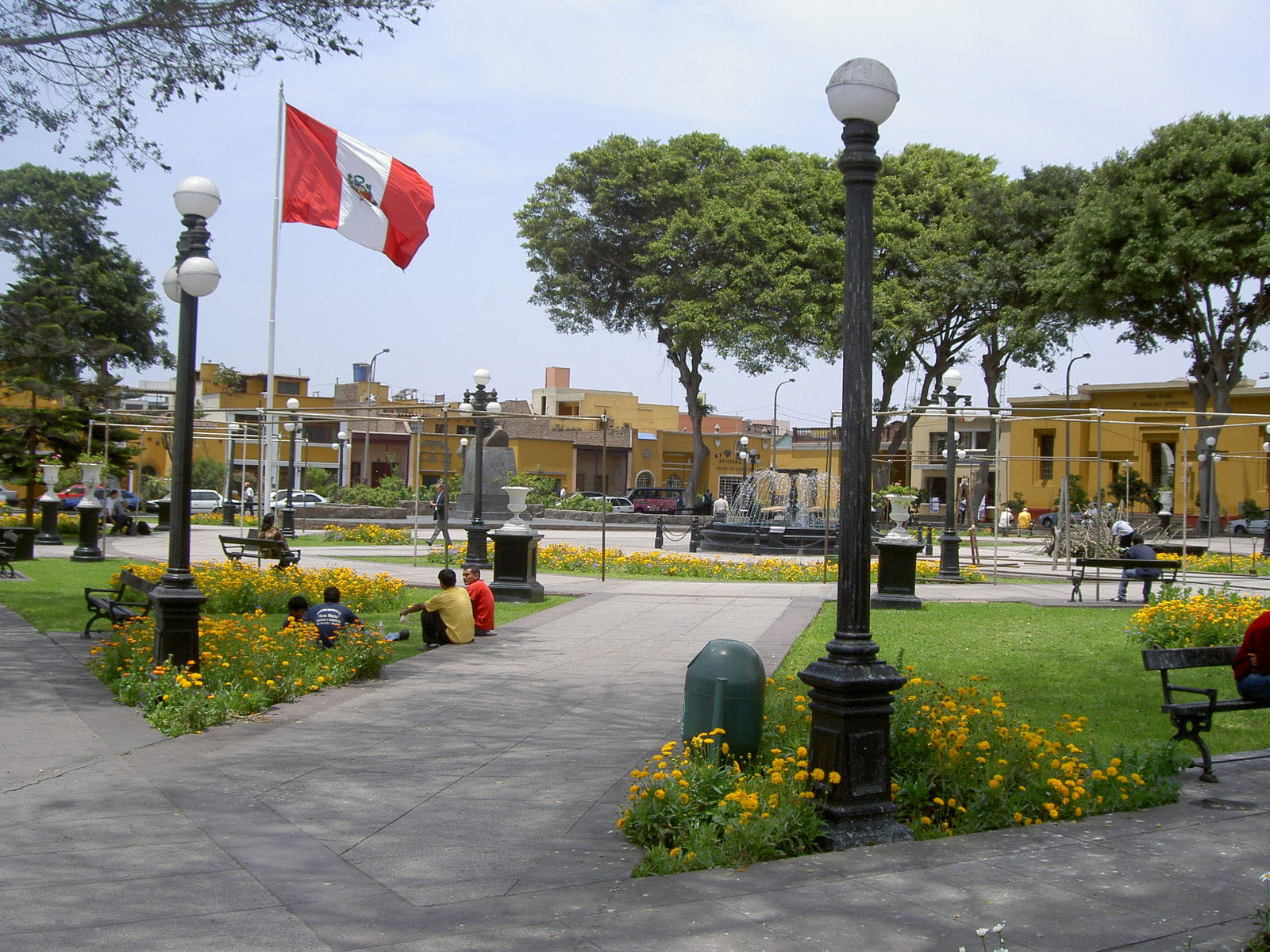 Peru, street, flag, day, built structure, pueblo, lima, patriotism, Pueblo Libre, photos, uSA, footpath, sunlight, no people, lighting equipment, street light, HD Wallpaper