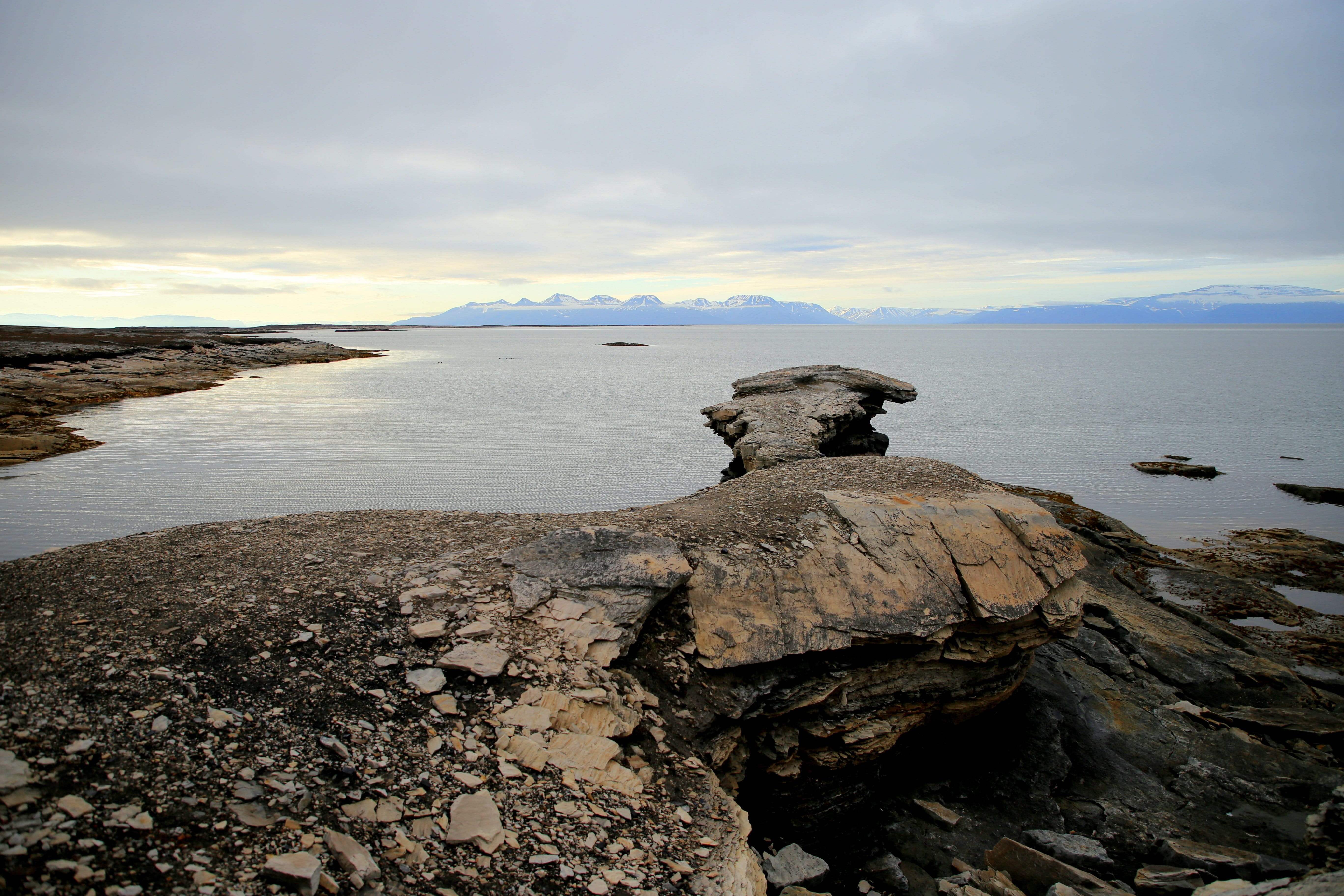 loneliness, fjord, outdoor, nature, polar, rock formation, cloud - sky, scenics - nature, beauty in nature, hiking, summer, kayak, 5K, driftwood, outdoors, HD Wallpaper