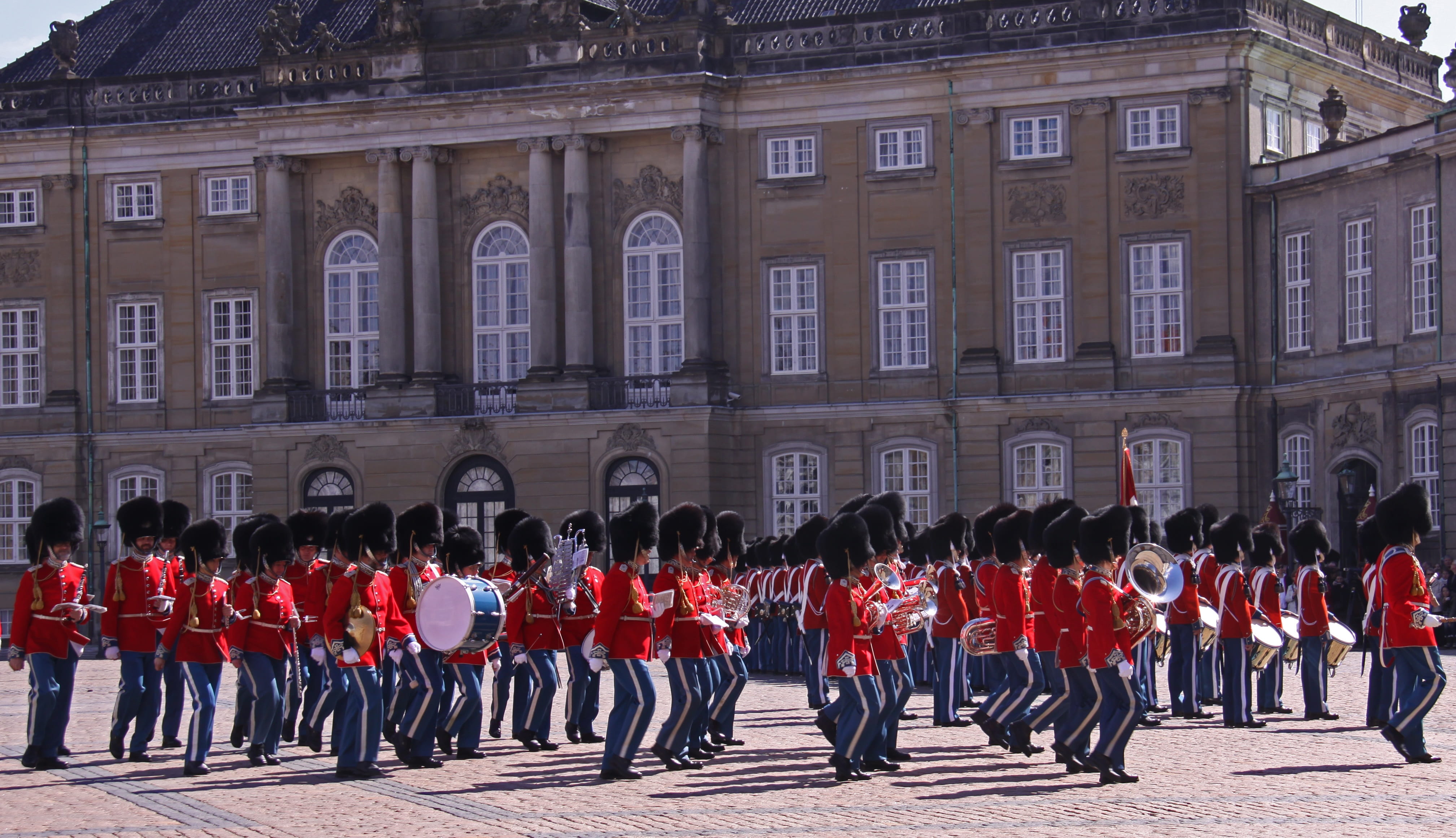 event, musicians, army, clothing, palace, nordic, government, castle, outdoors, uniform, marching, culture, real people, historic, tradition, men, royal, HD Wallpaper