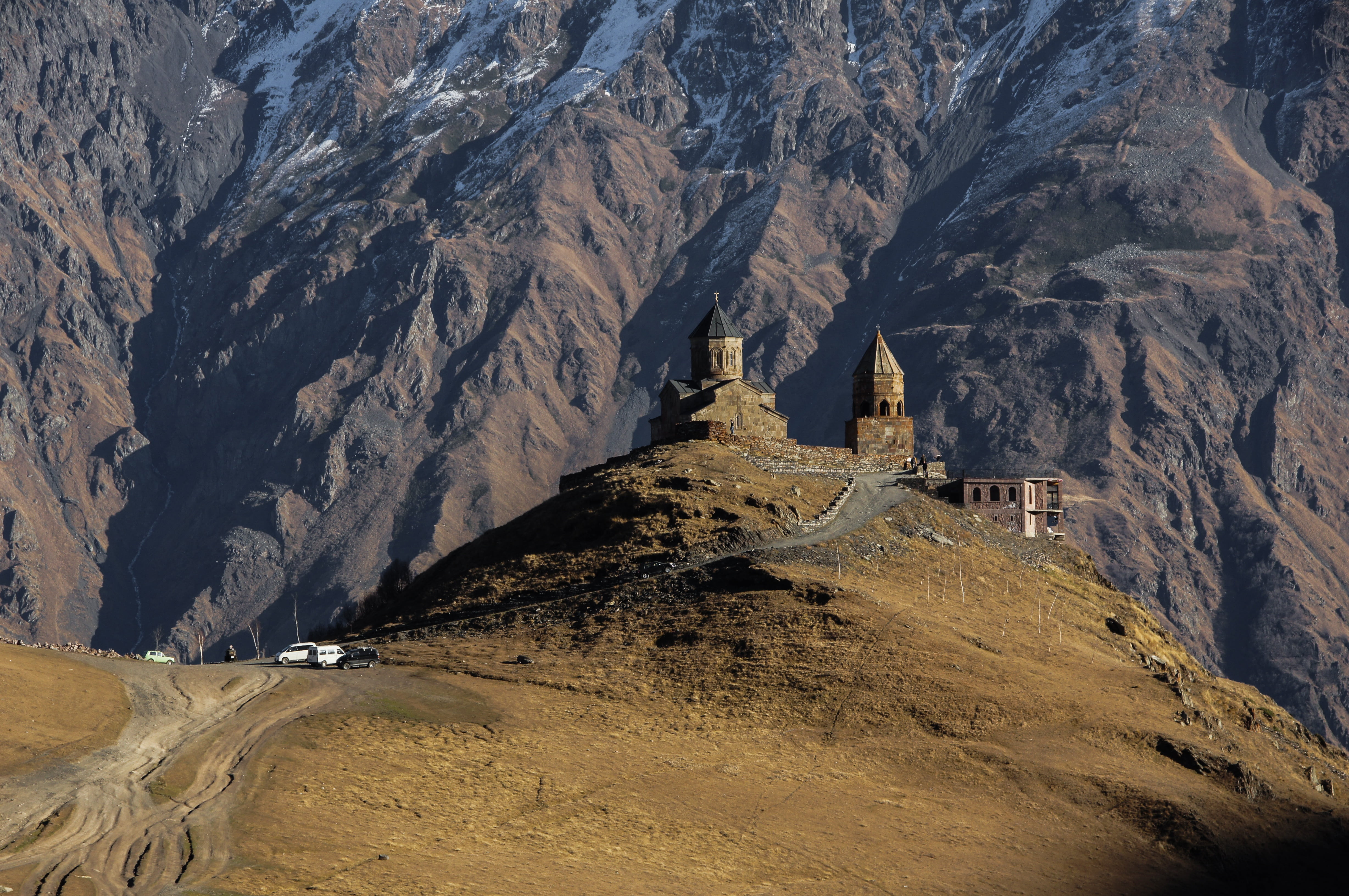 rock - object, asia, no people, mountain, stepantsminda, landscape, top, outdoors, mtianeti, hill, landmark, history, rock, unesco, scenics, monastery, HD Wallpaper