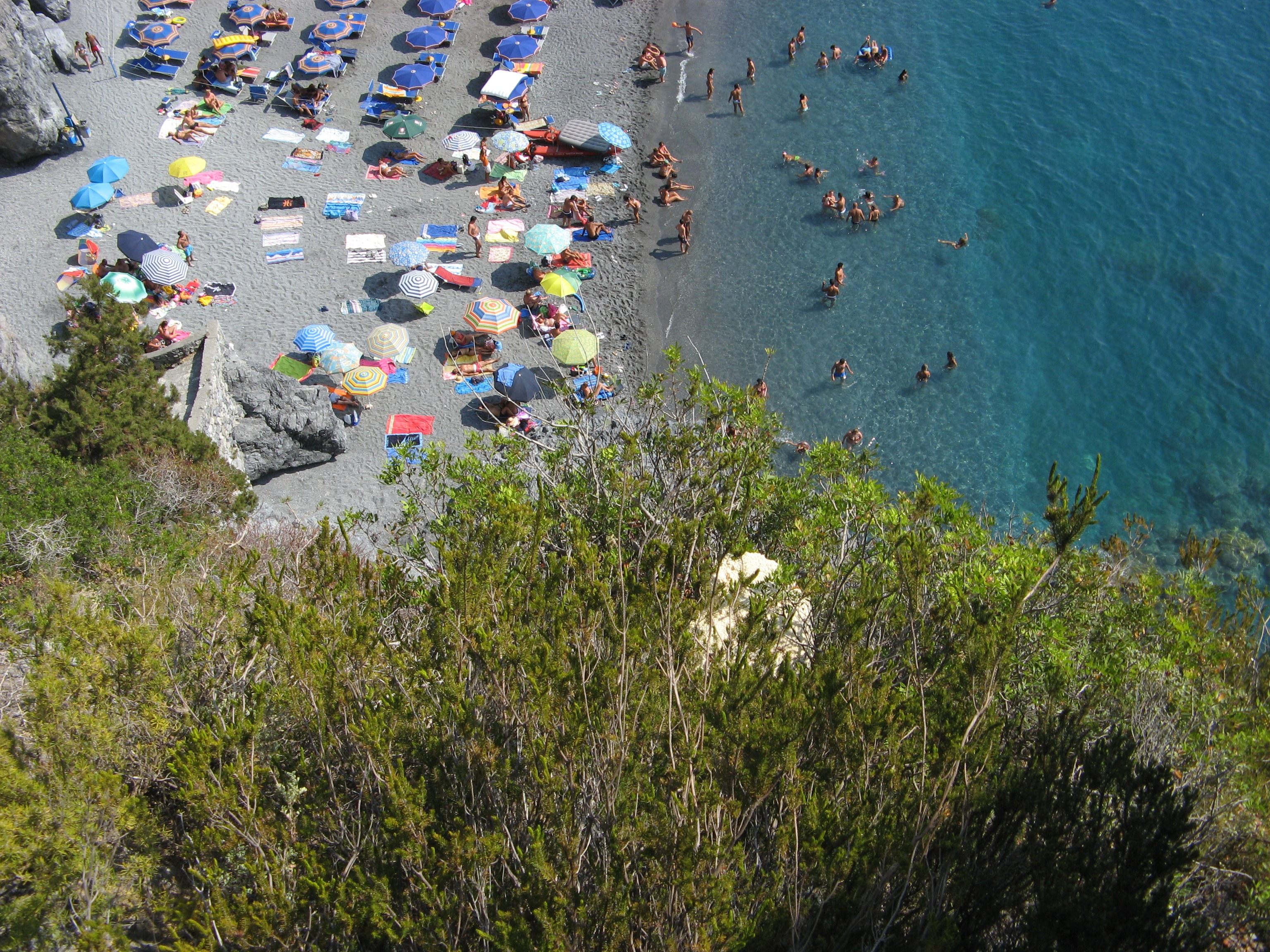 san nicola arcella, crowd, land, trees, built structure, 2K, water, transportation, plant, building exterior, sun, umbrellas, beach, day, outdoors, large group of people, HD Wallpaper