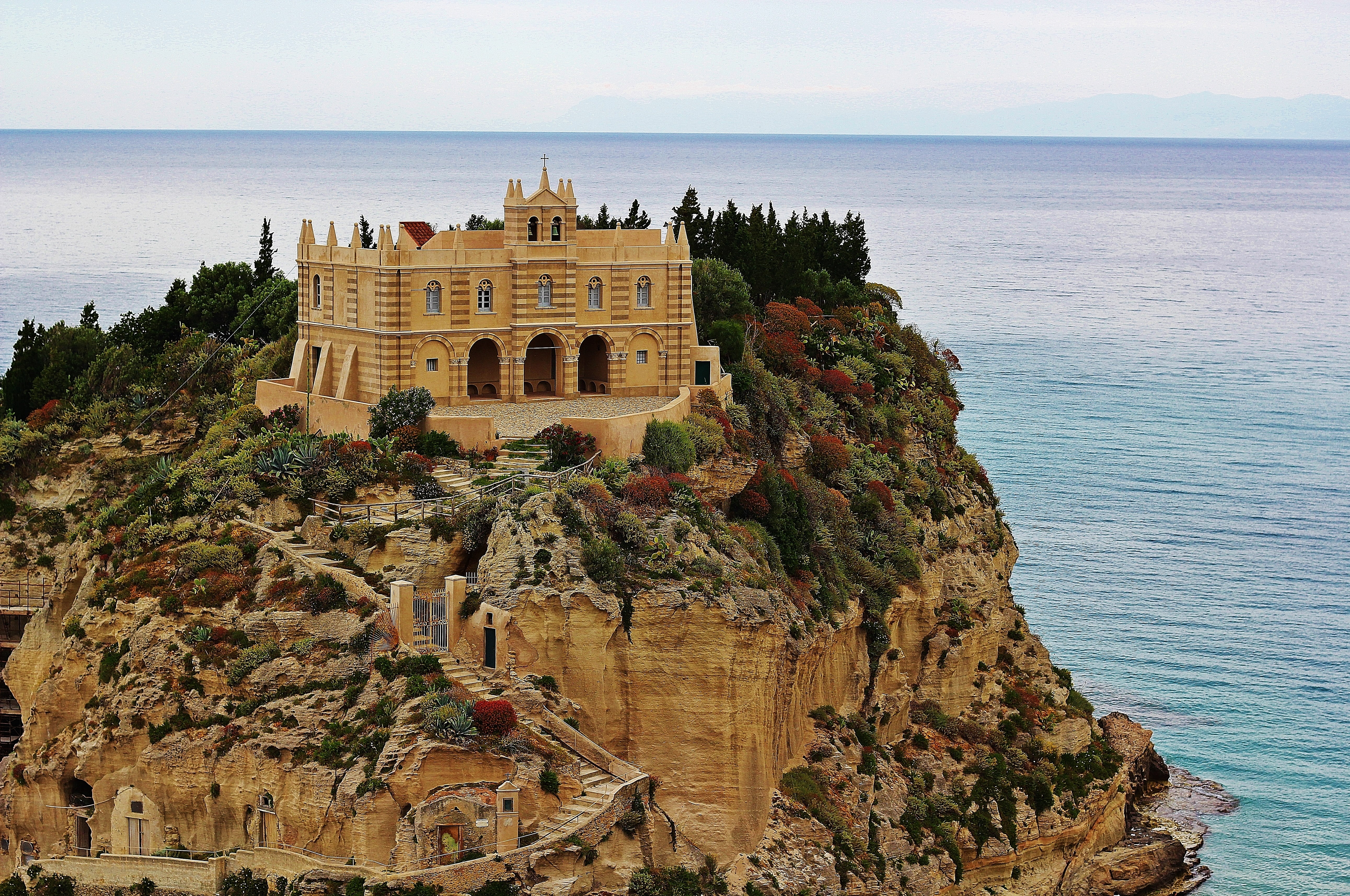 day, pizzo, building, sea, tourism, nature, architecture, built structure, rock, palazzo, beauty in nature, history, ancient civilization, horizon over water, HD Wallpaper
