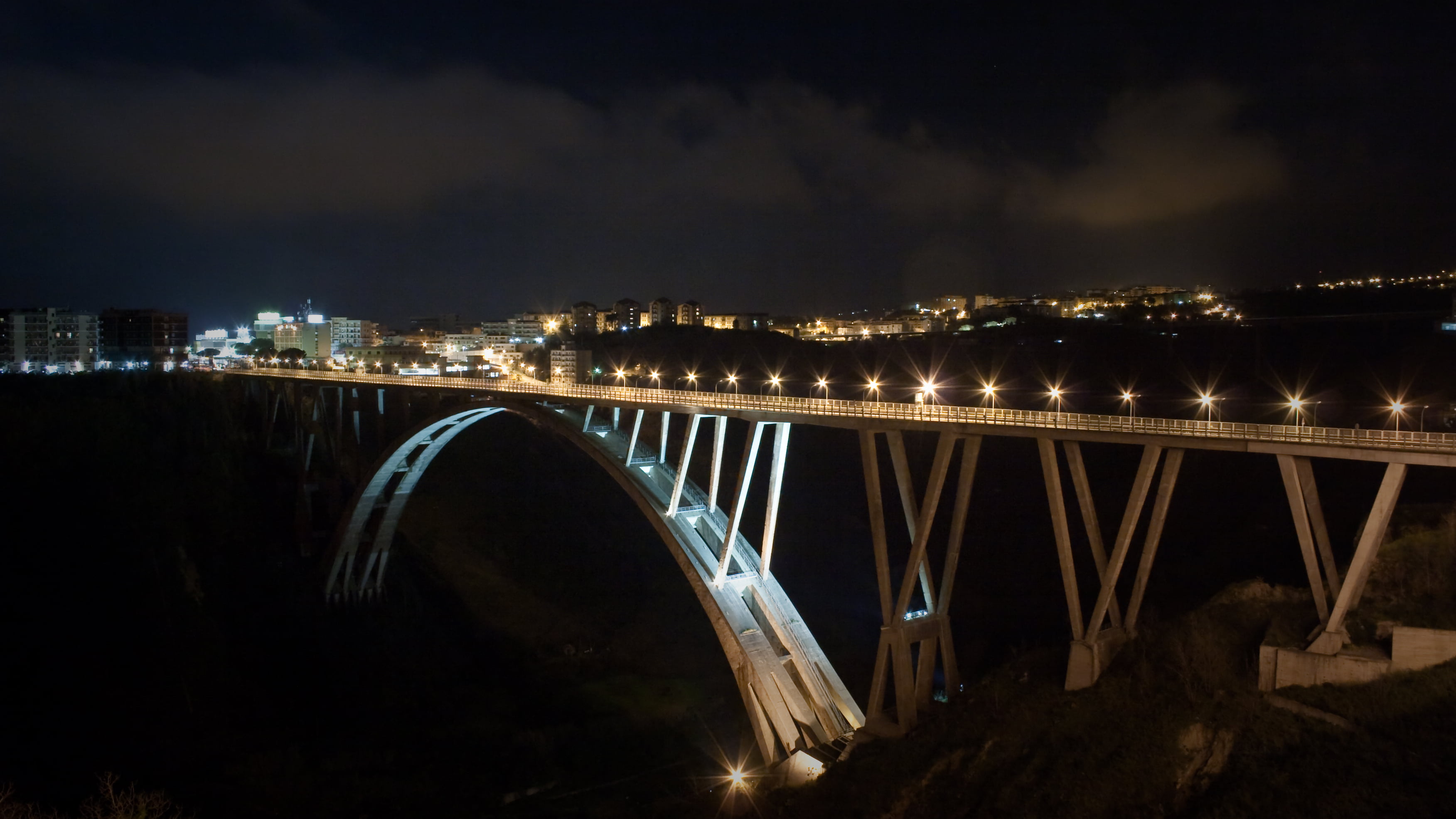 notte, Catanzaro, trail, cz, light, architecture, Ponte, tunnel, luci, calabria, far, Morandi, time, scie, italy, bridge, 2K, galleria, italia, river, HD Wallpaper