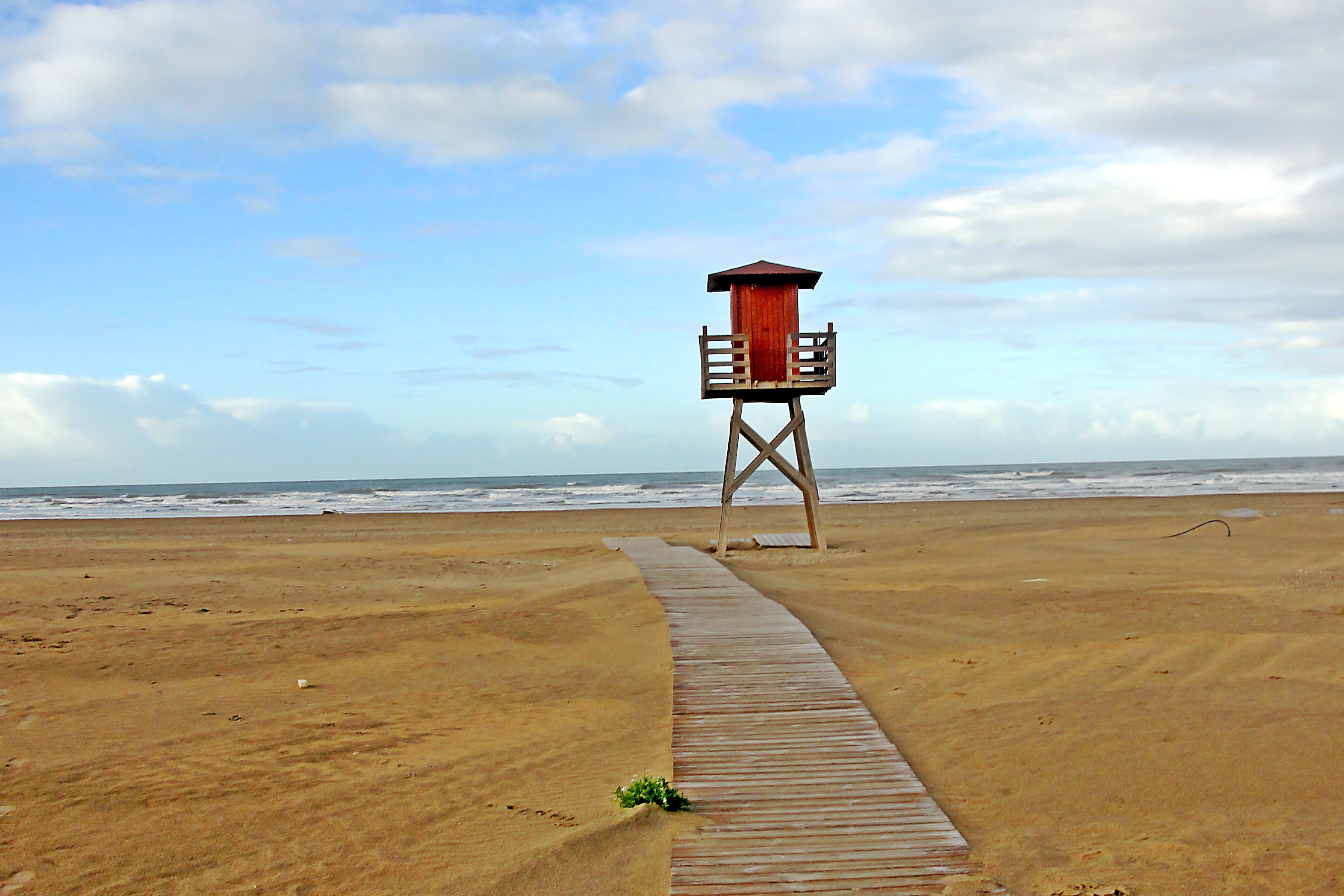 sky, nature, land, landscape, daytime, punta umbría, hut, scenics - nature, security, brown, protection, outdoors, safety, 2K, seashore, lifeguard hut, HD Wallpaper