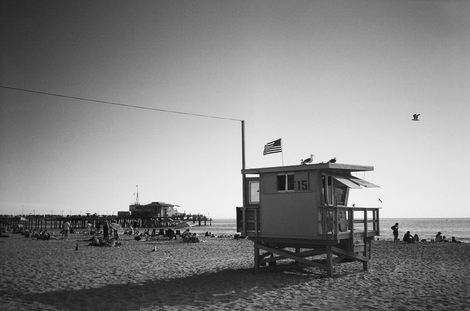 built structure, beach, man made structure, sky, water, white, black, lifeguard stands, outdoors, architecture, safety, land, horizon over water, copy space, HD Wallpaper