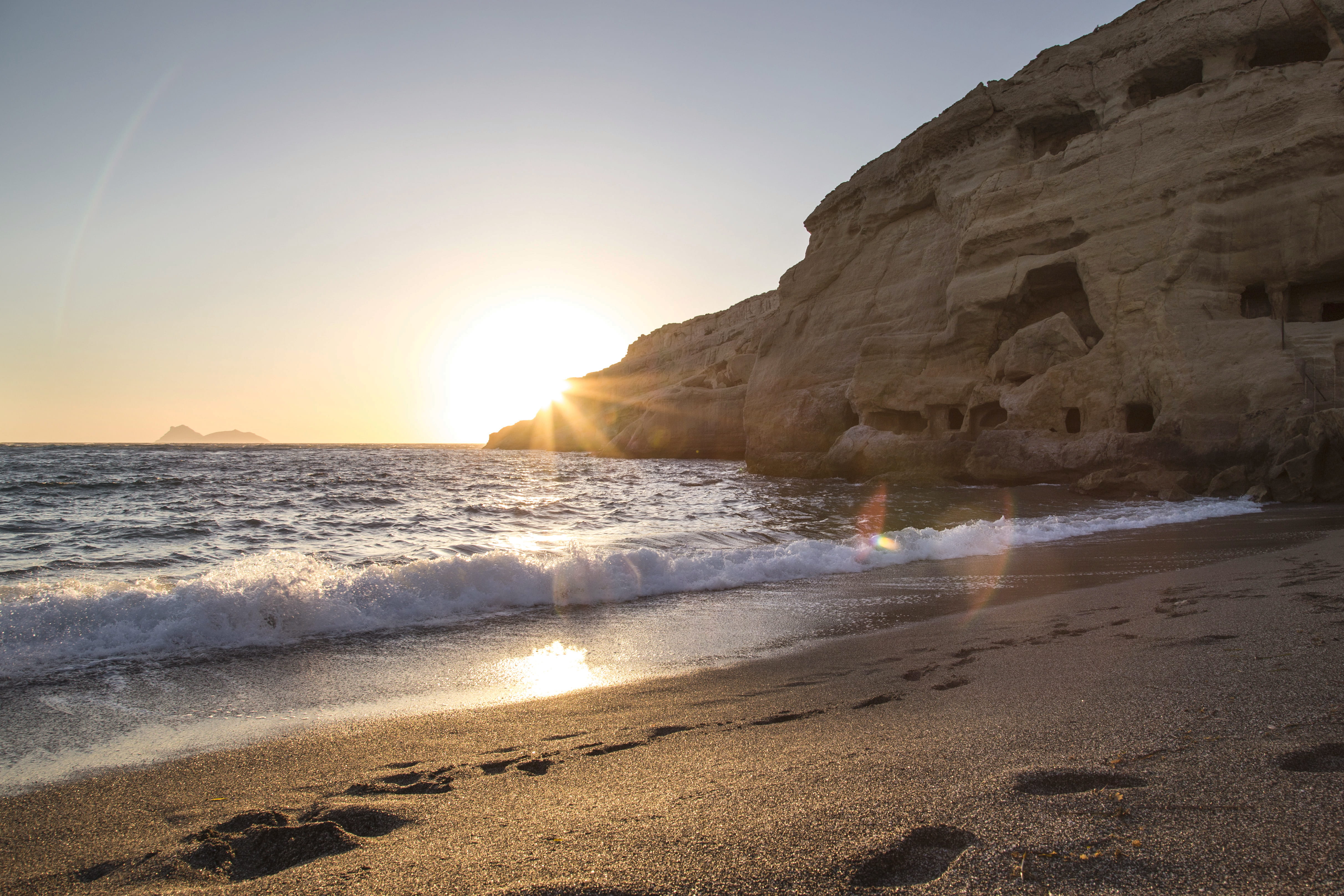 waves, seasho, outdoors, sunrise, matala, re, cliff, horizon over water, photo, sunset, sun, beach, sea, near, motion, tranquil scene, mountain, water, HD Wallpaper