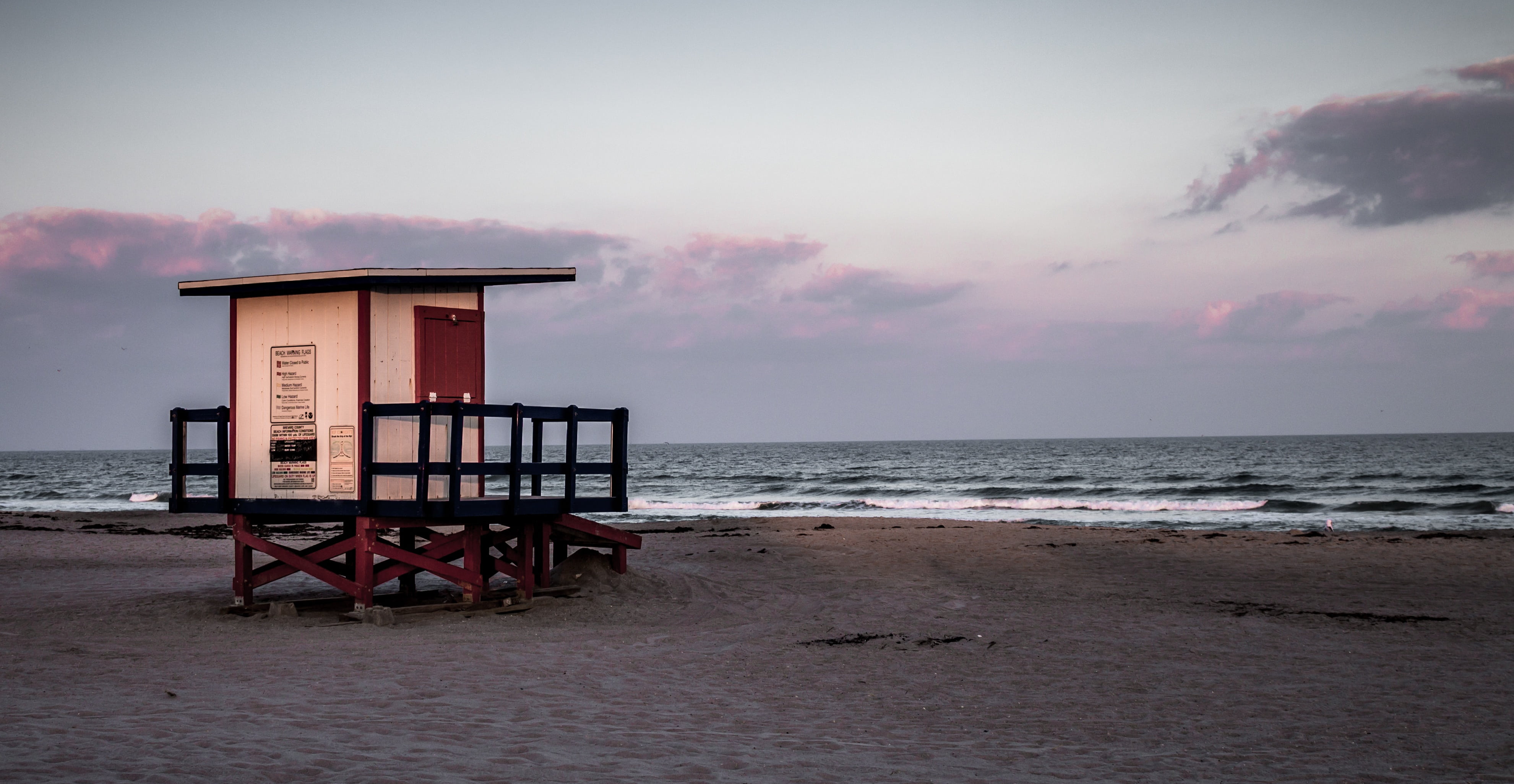 water, lifeguard hut, sky, beach, sea, built structure, land, safety, ocean, beauty in nature, scenics, white, clouds, house, architecture, no people, wave, HD Wallpaper