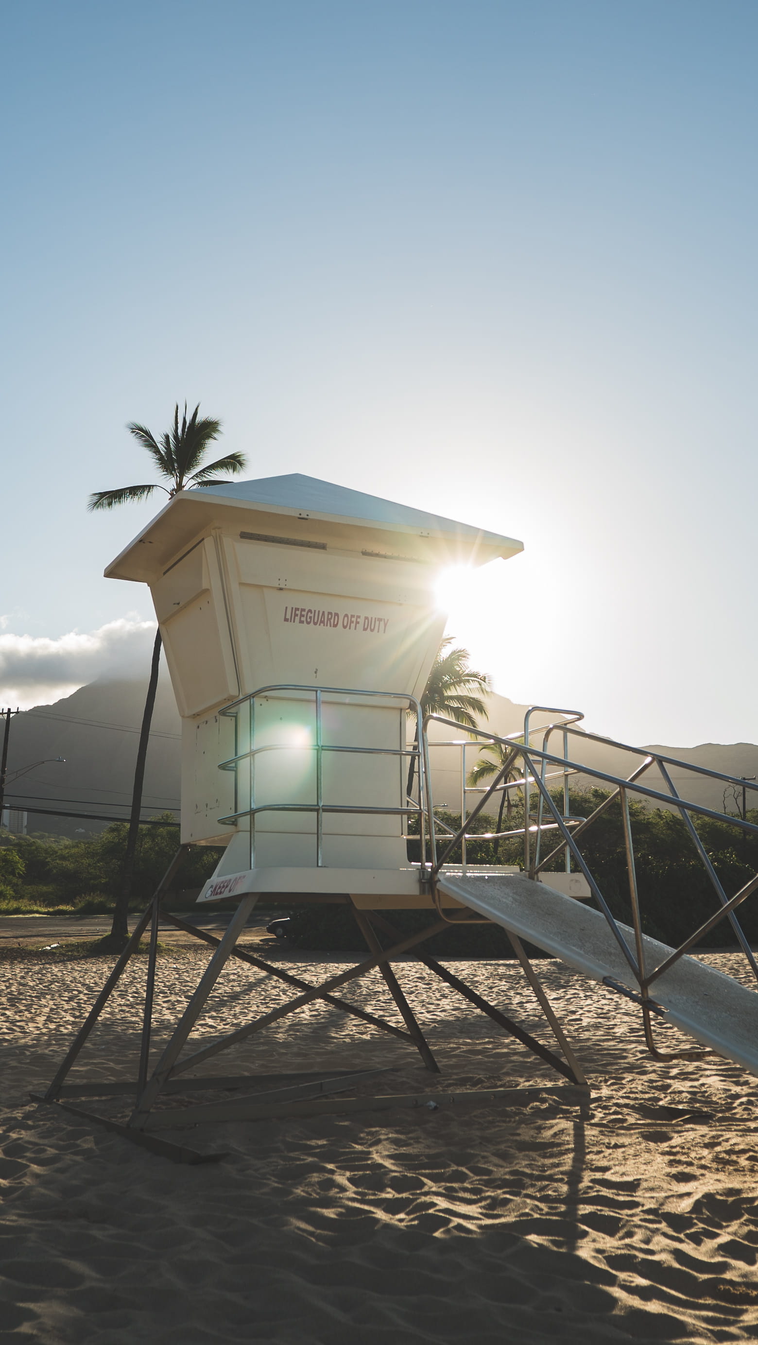 scenics - nature, sunrise, security, sunny, nature, sunset, oahu, sky, landscape, architecture, palmtree, lifeguard station, no people, outdoors, built structure, Phone HD Wallpaper
