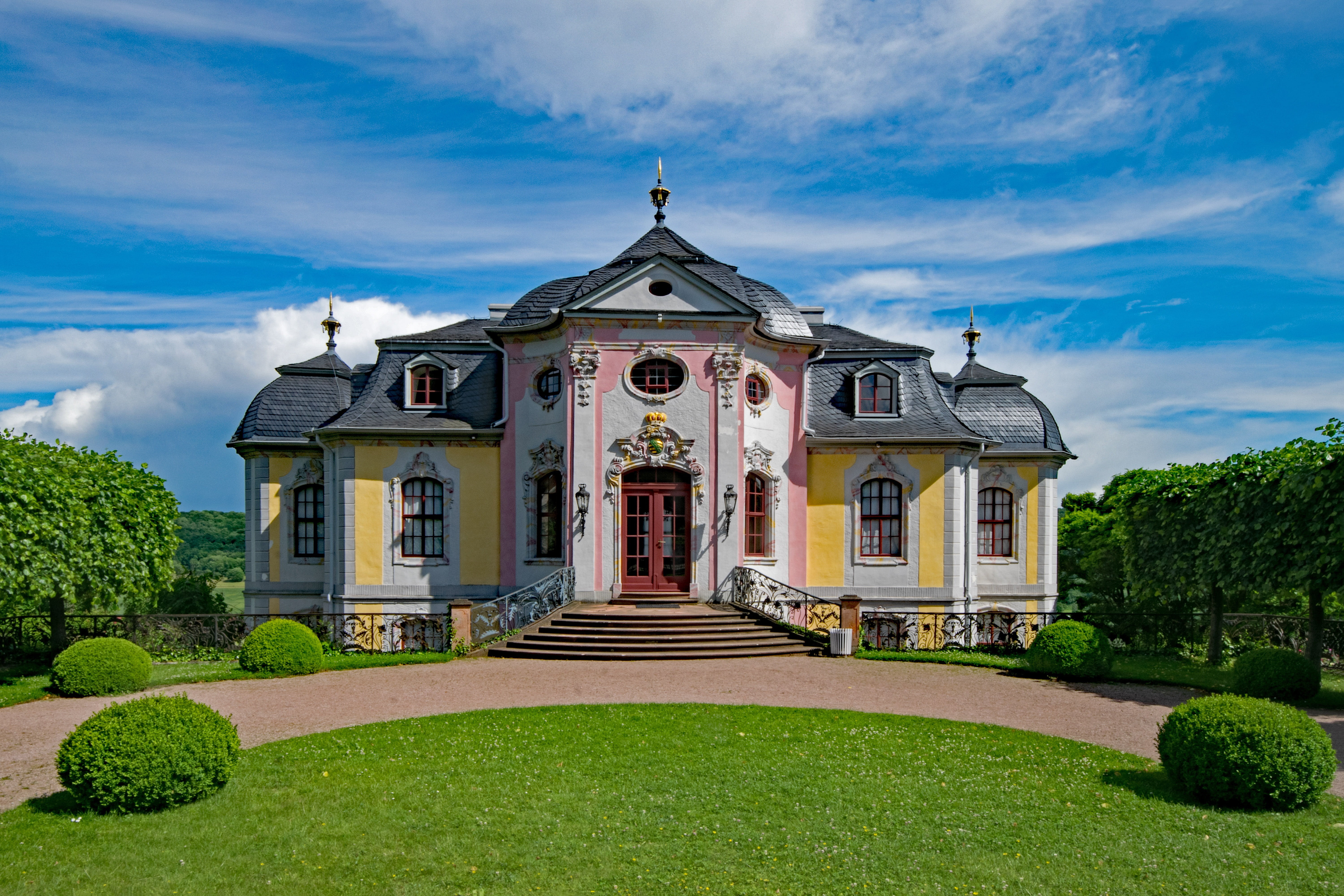 built structure, religion, the rococo castle, nature, no people, dornburg, culture, belief, day, sky, tree, grass, place of worship, plant, lawn, the past, HD Wallpaper