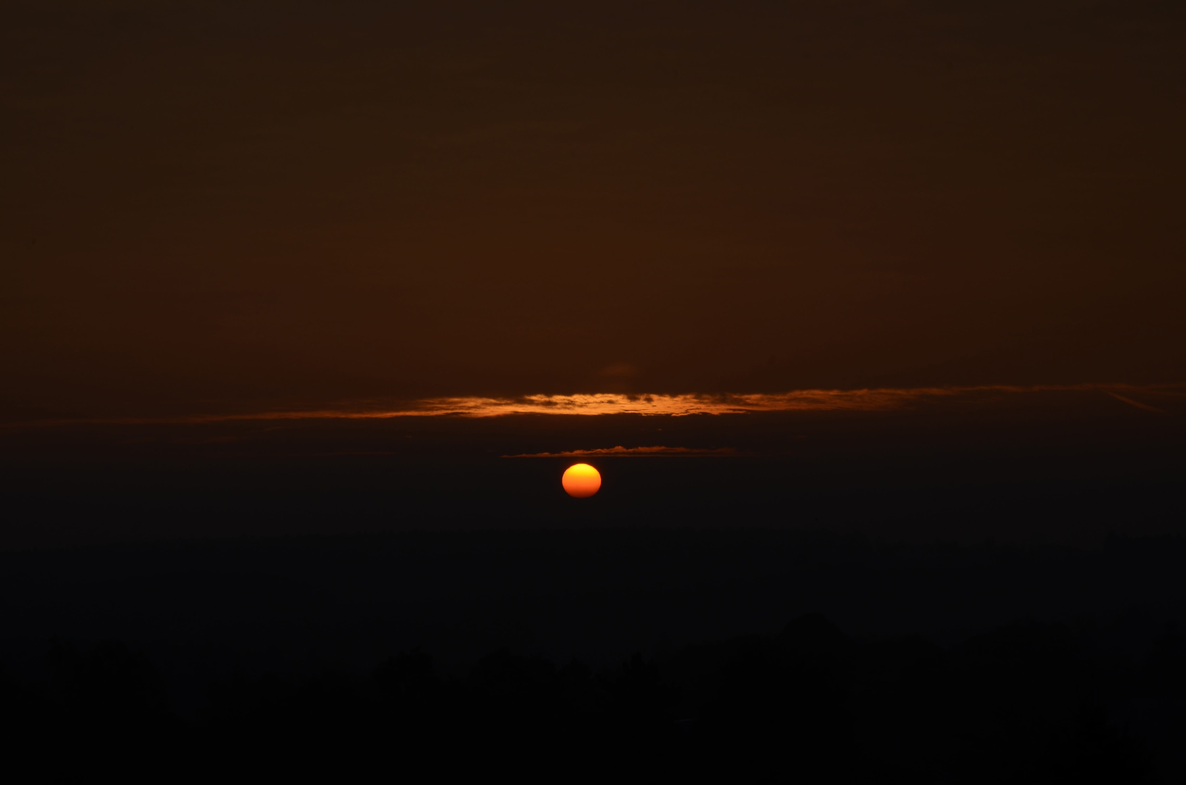 evening sky, Greiz, solar system, moon, astrology, planetary moon, full moon, 4K, cloud - Sky, sky, space, setting sun, nature, Sunset, orange Color, tranquility, HD Wallpaper