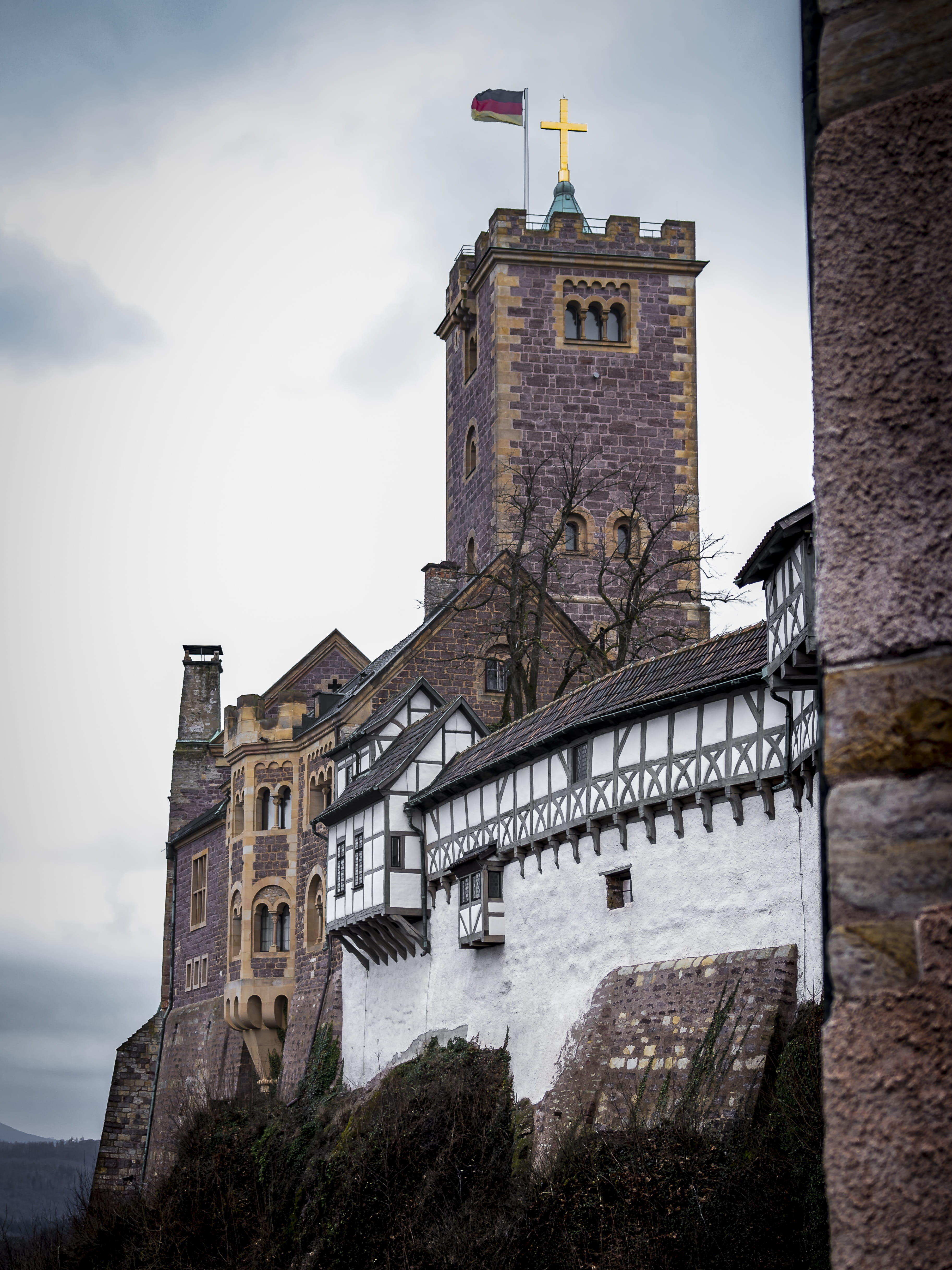world heritage, built structure, place of worship, low angle view, luther, eisenach, thuringia germany, places of interest, cloud - sky, travel destinations, Phone HD Wallpaper