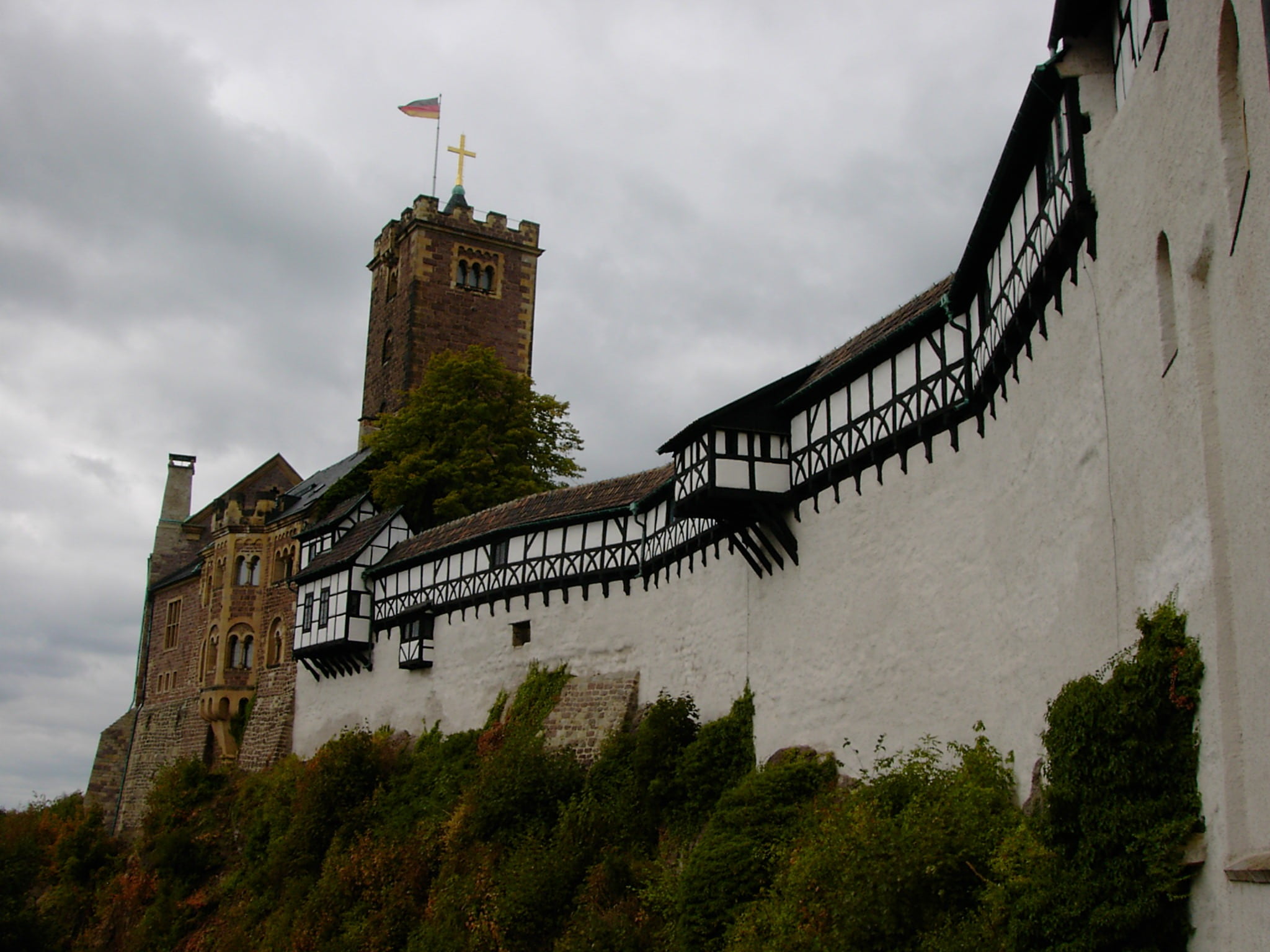 built structure, wartburg castle, old, castle, history, famous Place, thuringia germany, plant, travel, 1080P, travel destinations, building exterior, HD Wallpaper