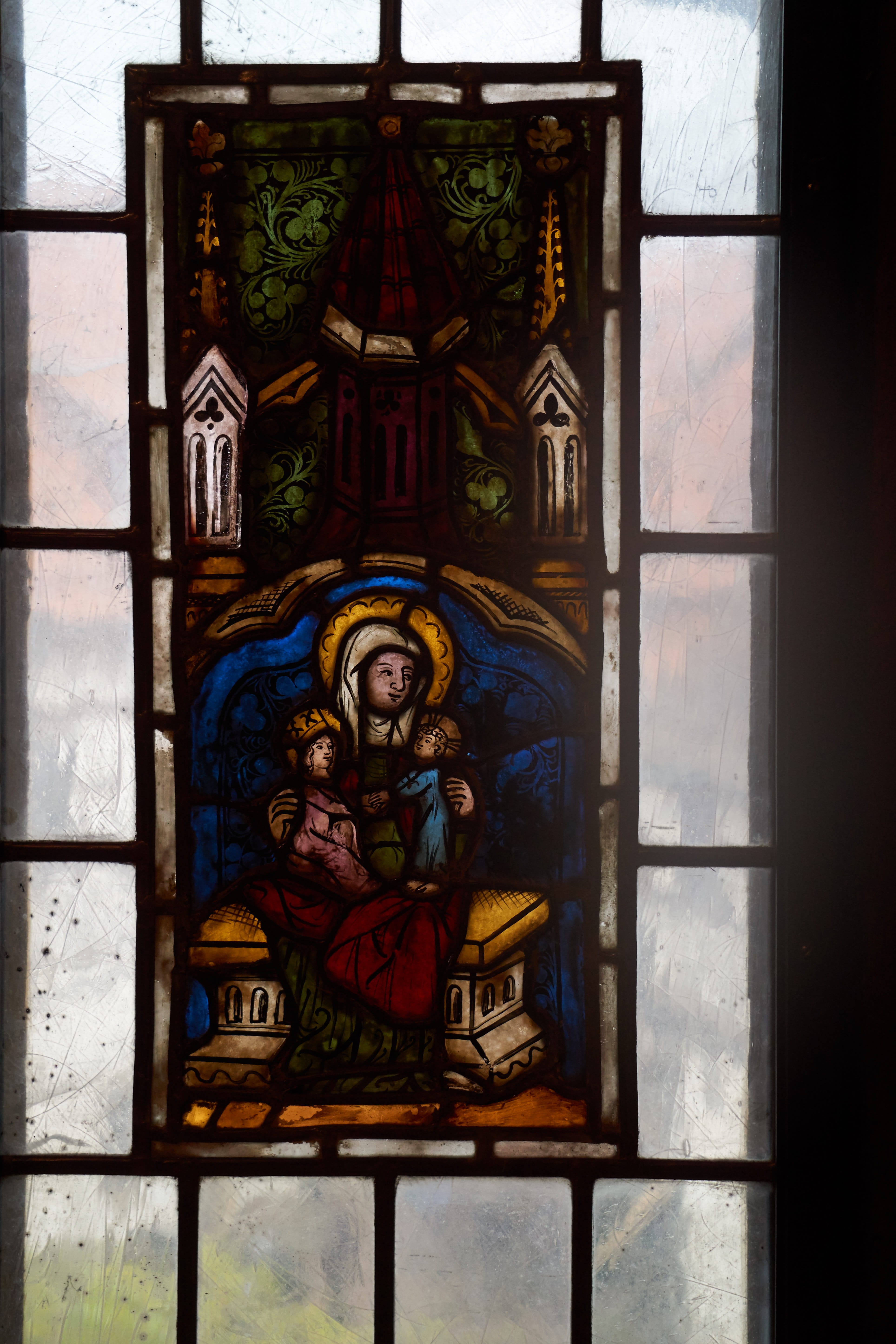 creativity, Middle Ages, religion, representation, male likeness, indoors, artwork, history, christianity, ages, architecture, glass, building, statue, Phone HD Wallpaper