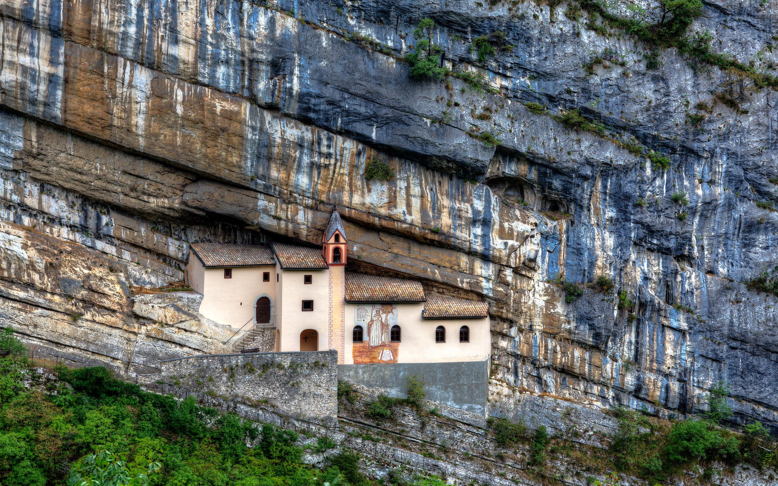 architecture, animals, columban, 2K, beautiful, trees, hermitage, cliffside, st, HD Wallpaper