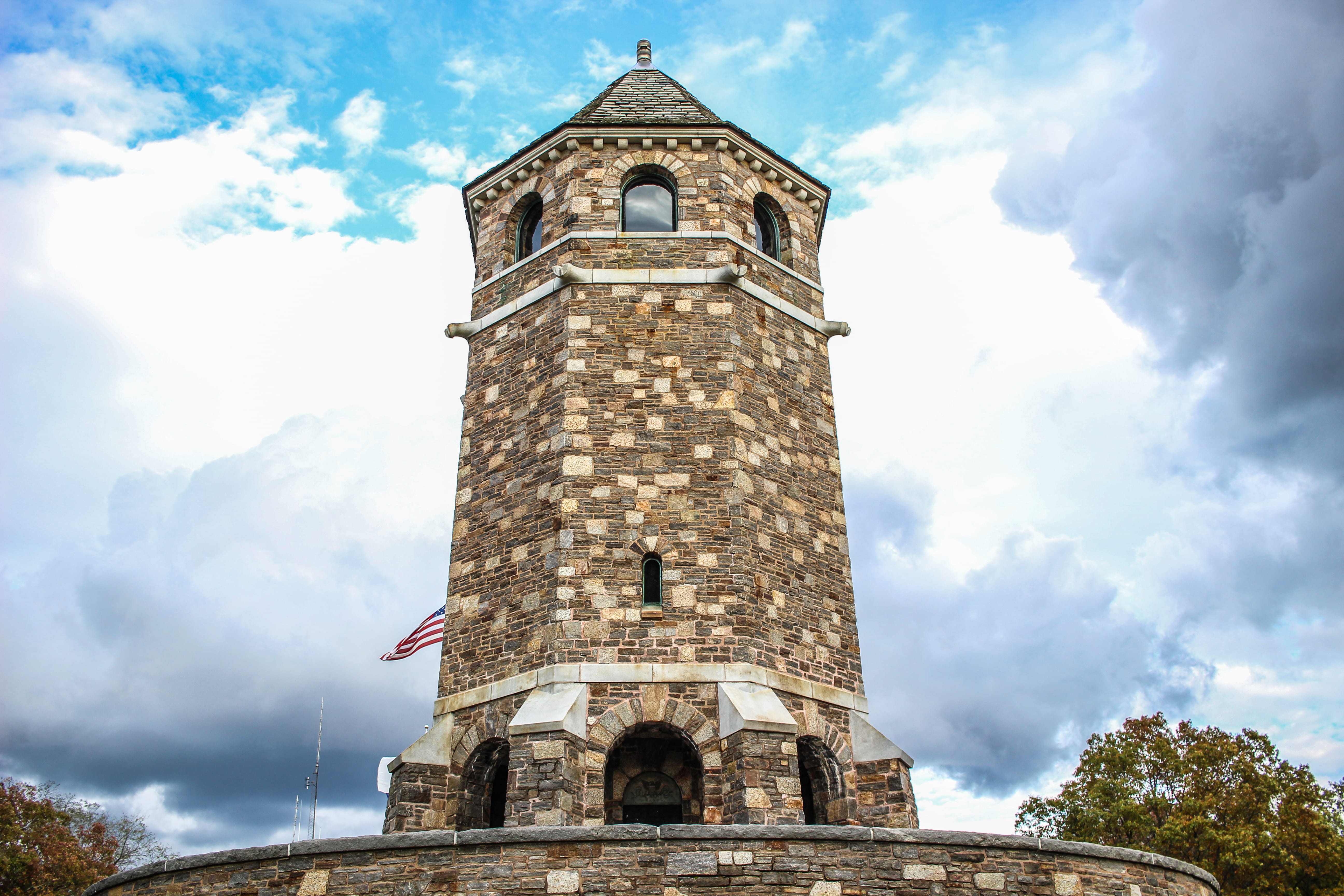 sky, memorial, the past, 5K, old, building, tower, day, no people, united states, vernon, henry park, nature, outdoor, tall - high, religion, stone, outside, HD Wallpaper