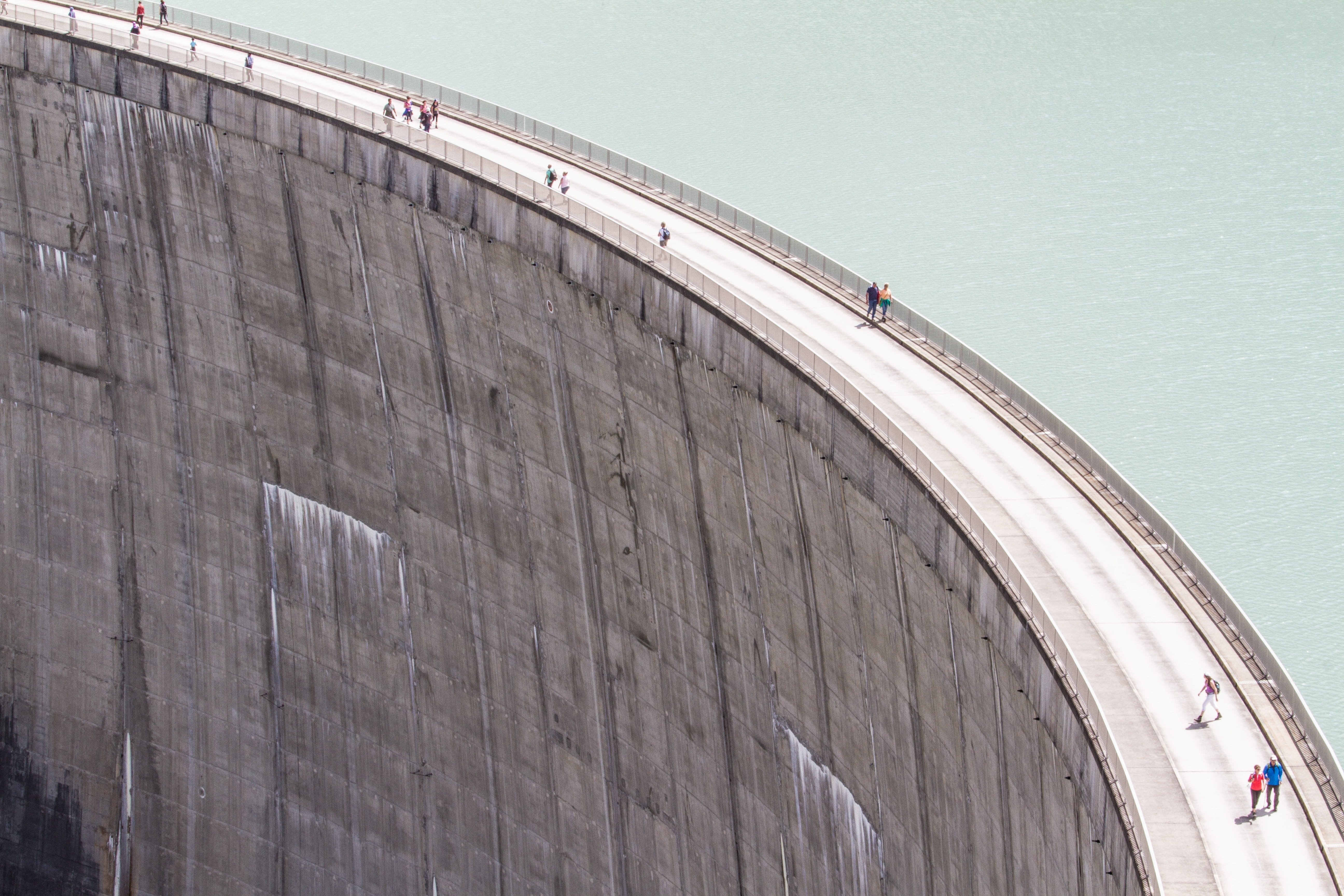 adult, architecture, weir, people, group of people, lifestyles, women, building exterior, incidental people, wall - building feature, sky, wall, reservoir, HD Wallpaper