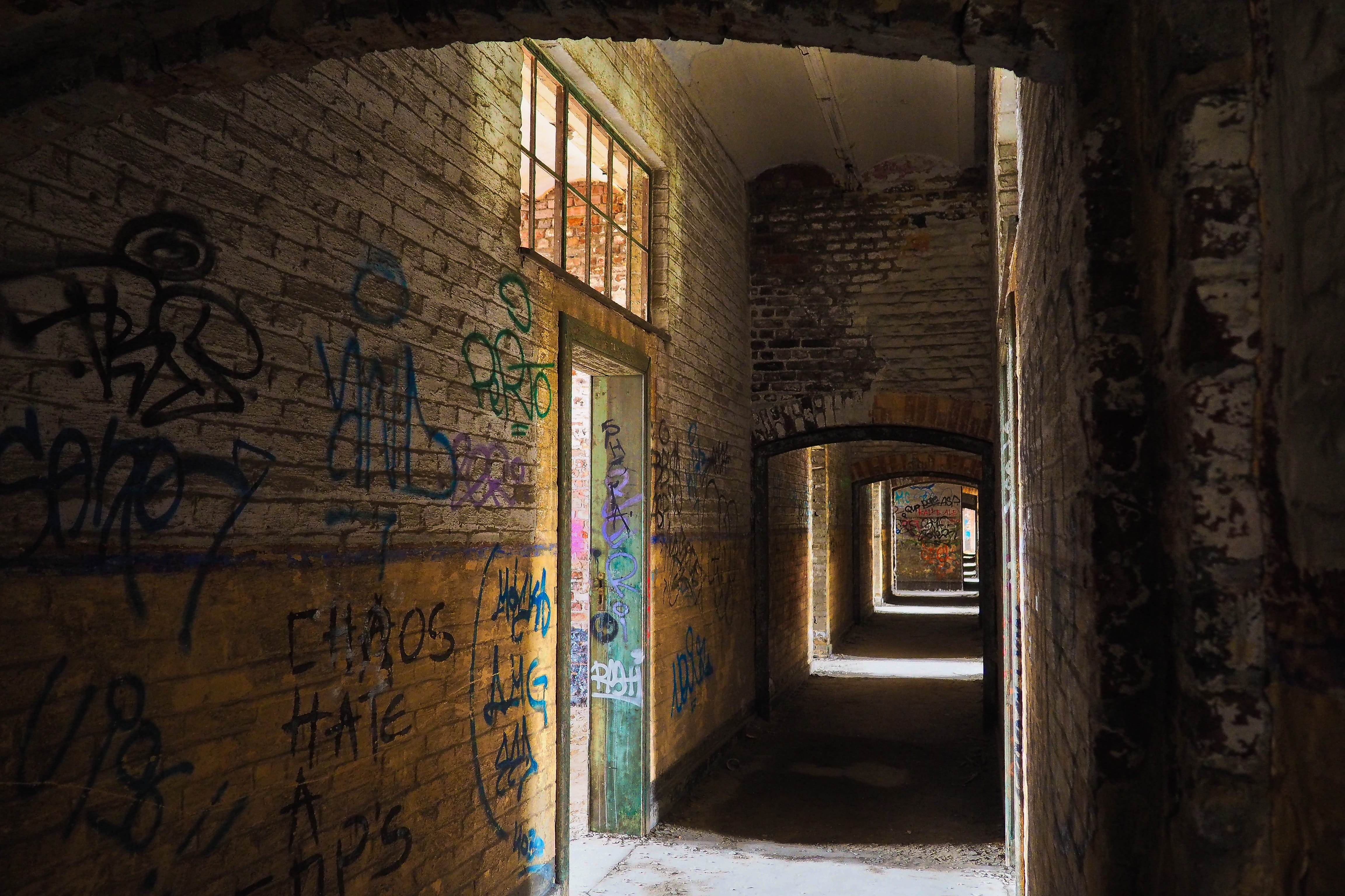 old, wall - building feature, architecture, built structure, hdr, destruction, day, the past, ailing, deterioration, ruin, lost places, shabby, transience, HD Wallpaper