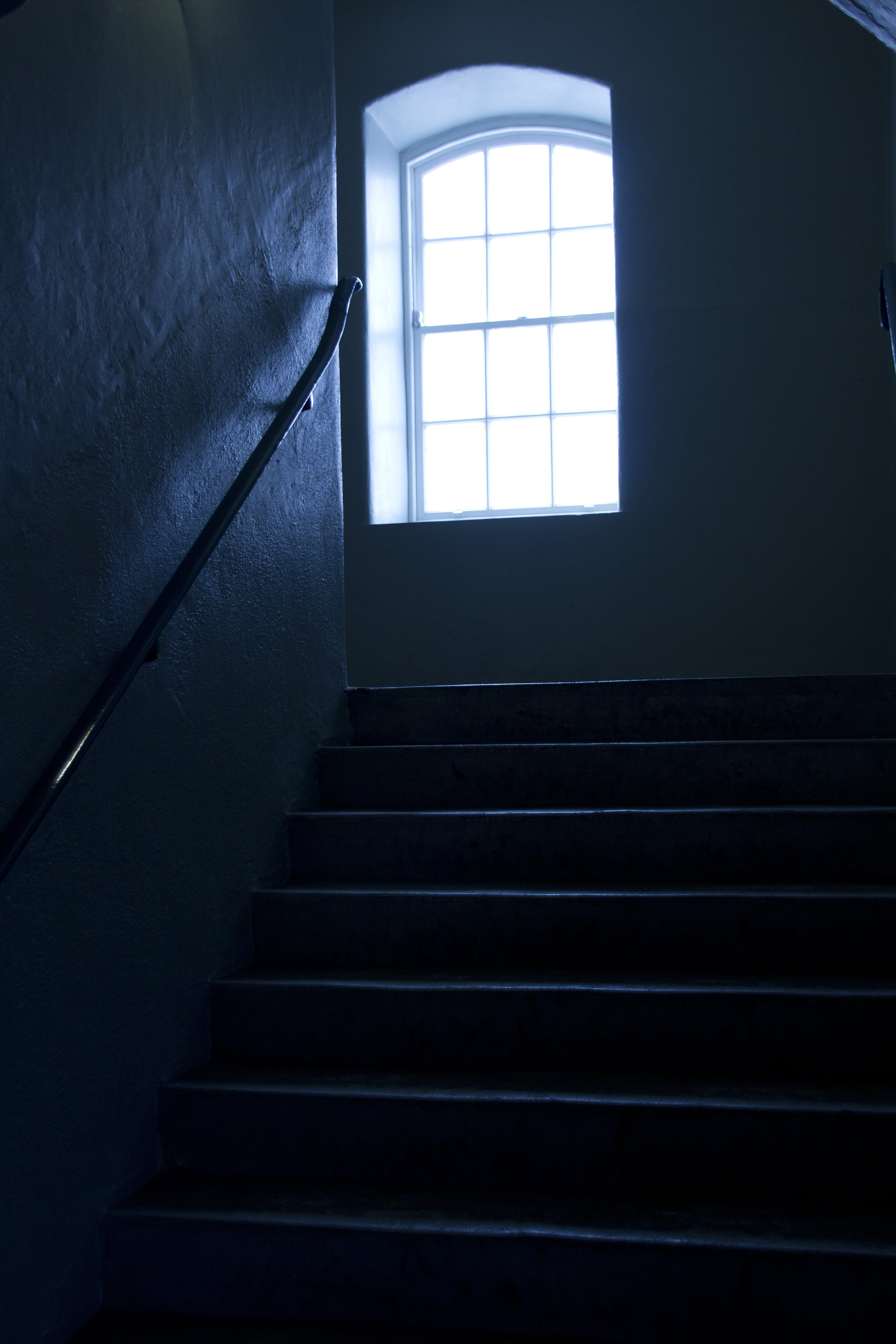 empty, staircase, building, nature, indoors, built structure, ireland, window, no people, front, absence, illuminated, home interior, railing, museum, collins barracks, Phone HD Wallpaper
