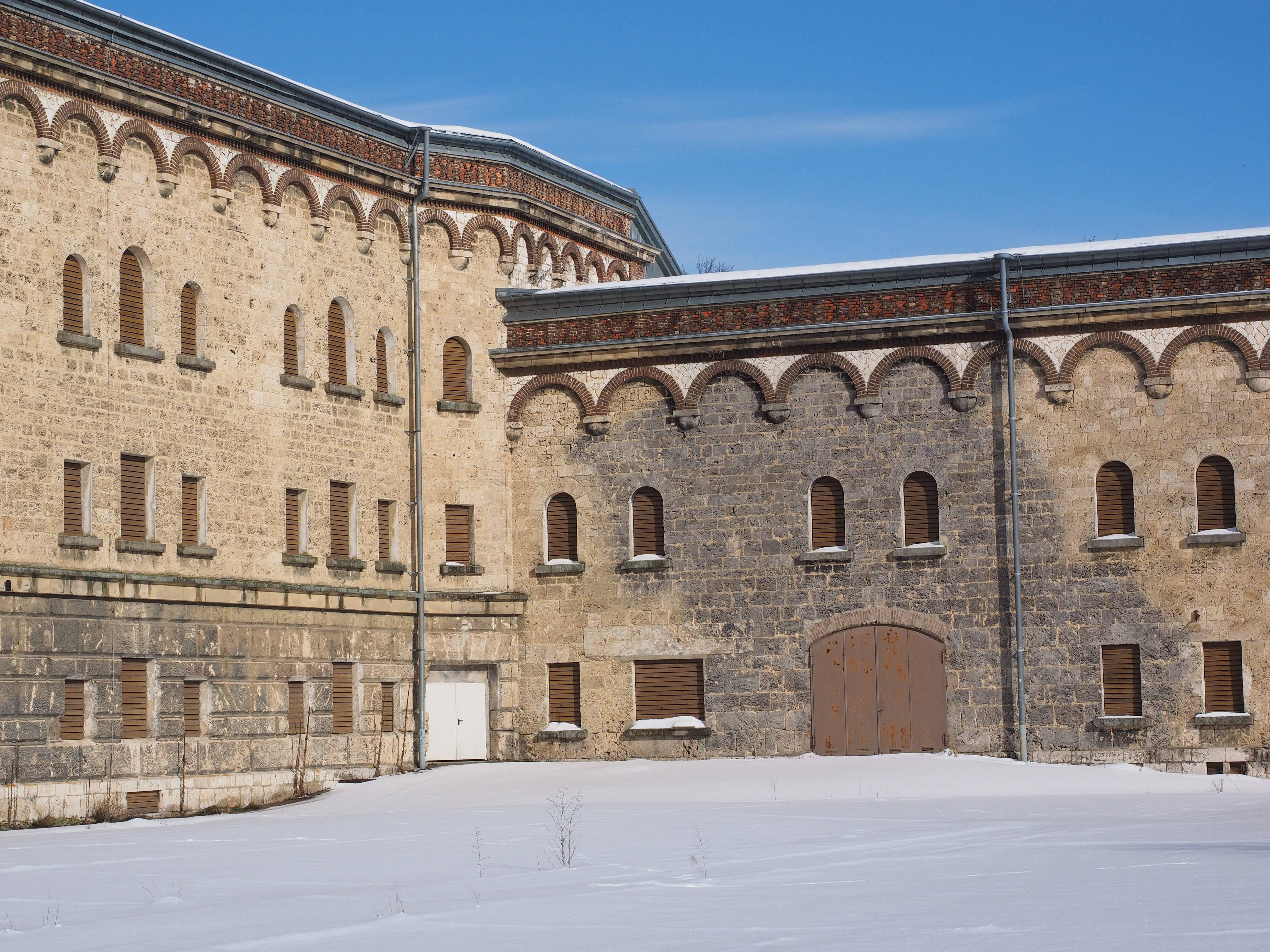 building exterior, fort, reduit, blue, no people, nature, winter, built structure, wilhelmsburg, defensive barracks, snow, window, history, day, federal fortress ulm, HD Wallpaper