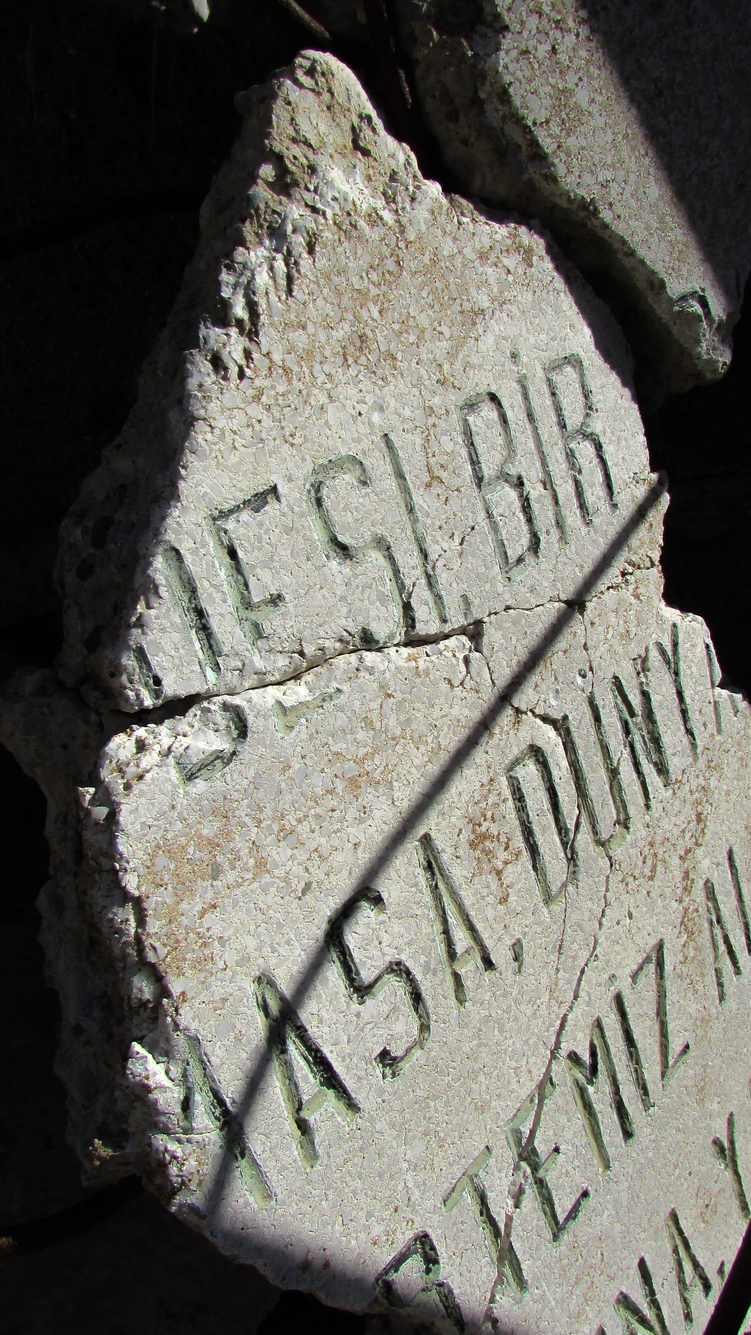 craft, gravestone, old, western script, islamic, rock - object, cyprus, ancient civilization, the past, cemetery, stone, solid, close-up, text, history, Phone HD Wallpaper