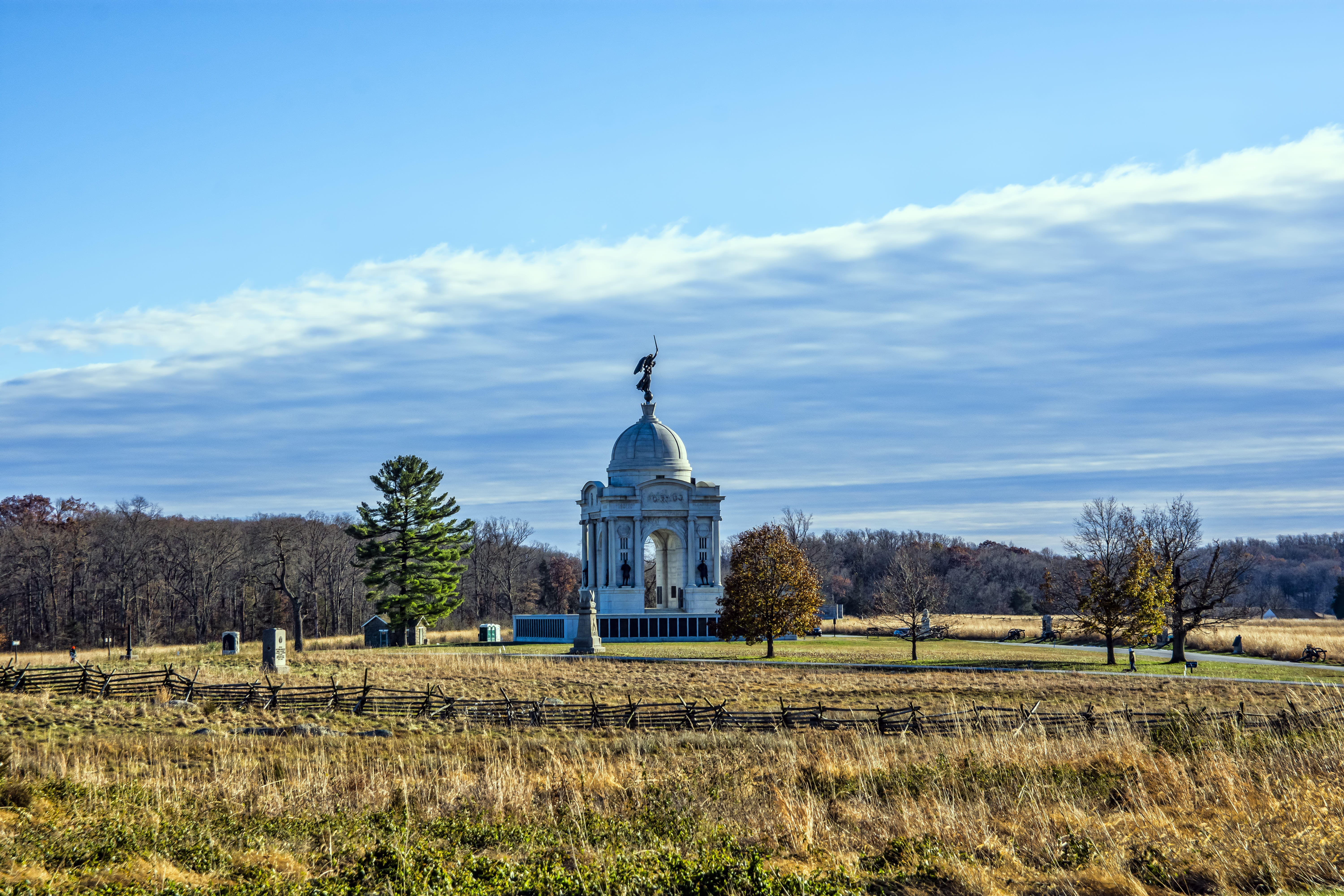 military, tree, statue, landmark, sky, union, day, blue, building exterior, pennsylvania, travel destinations, outdoors, built structure, plant, land, growth, HD Wallpaper